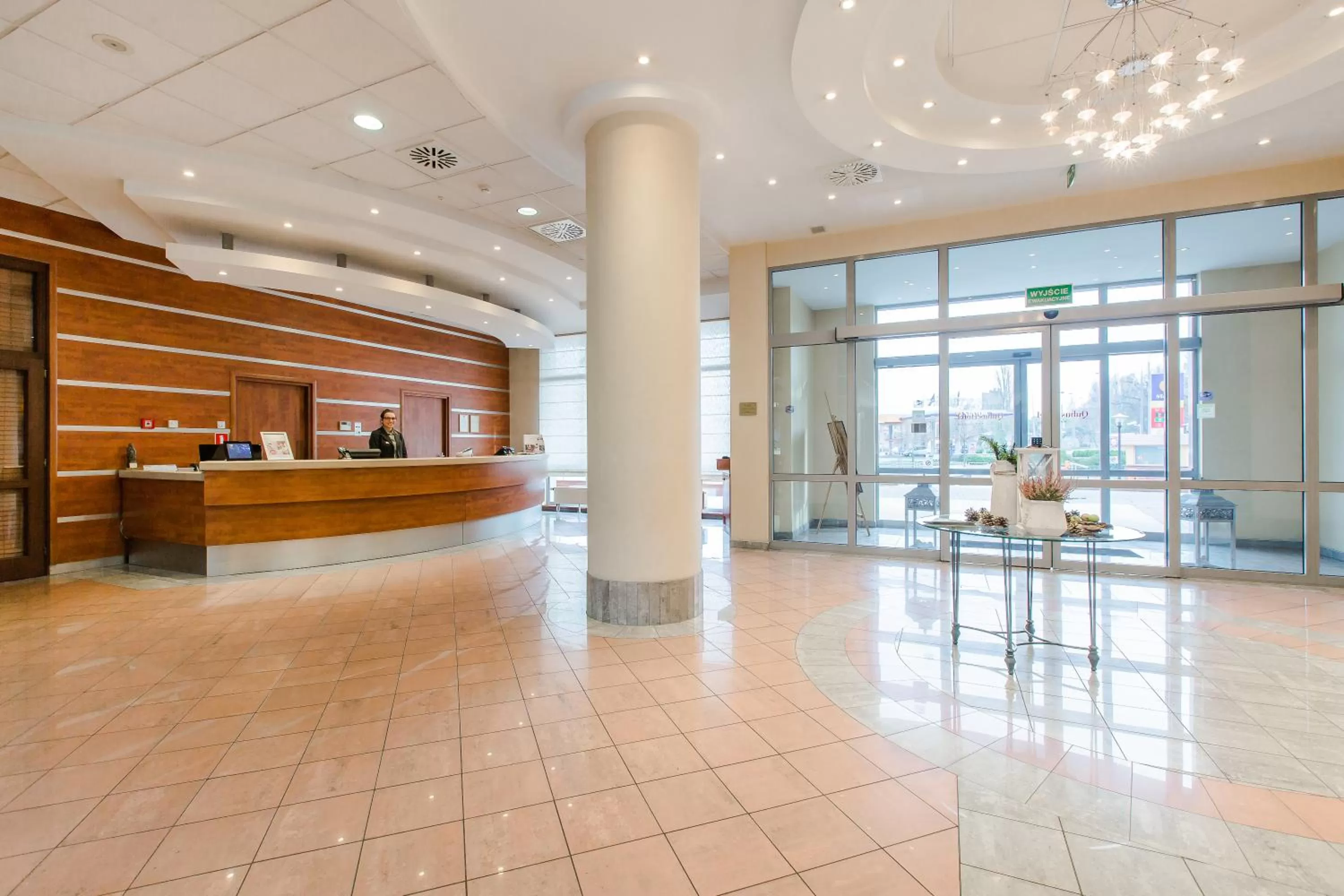 Lobby or reception in Qubus Hotel Głogów
