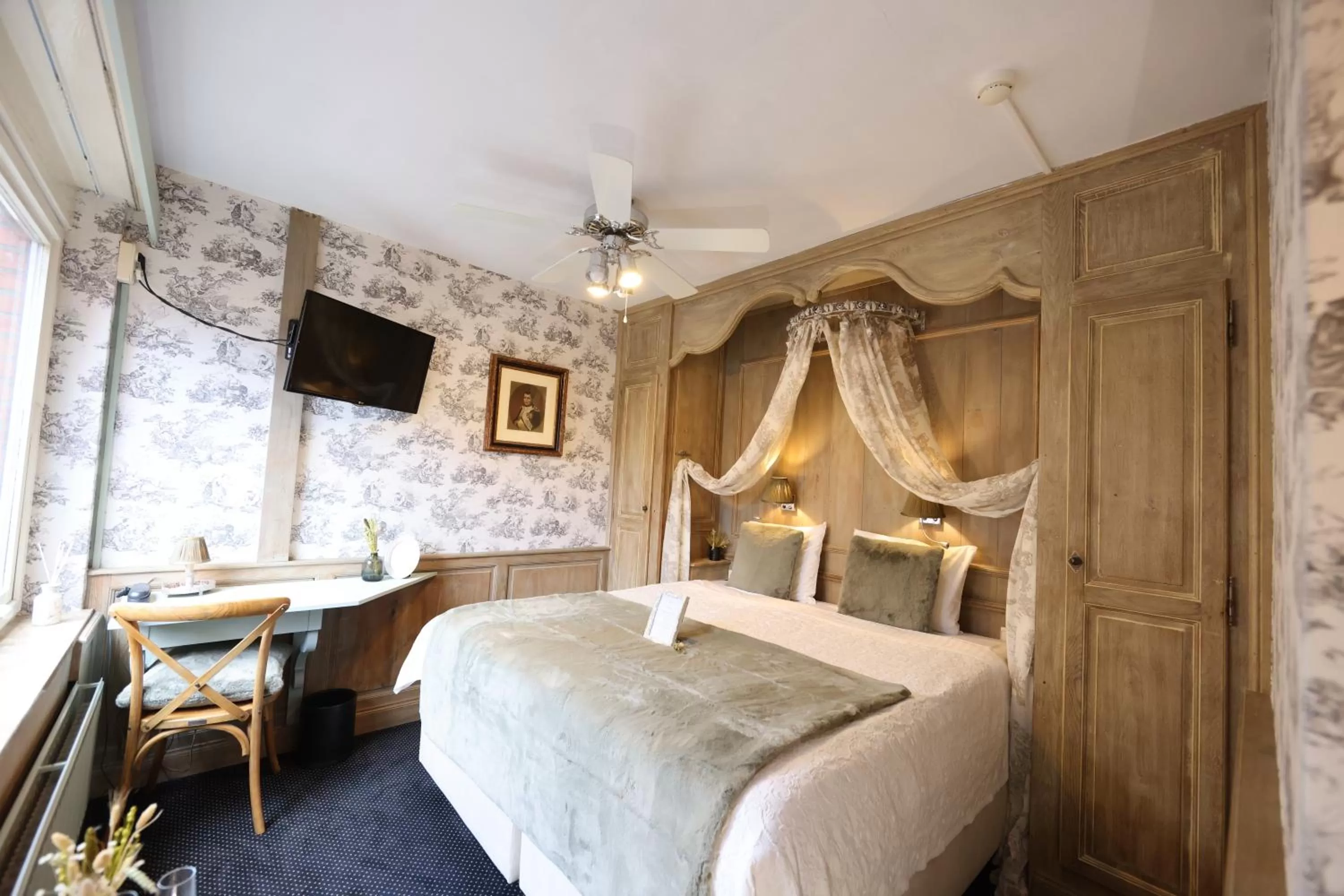 Photo of the whole room, Bed in Hotel Biskajer by CW Hotel Collection - Adults Only