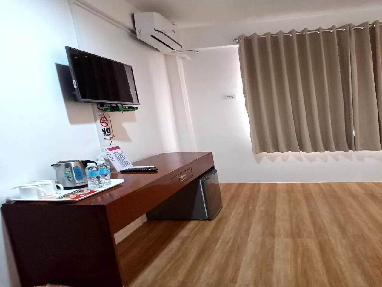 TV and multimedia in Zosimo's Inn