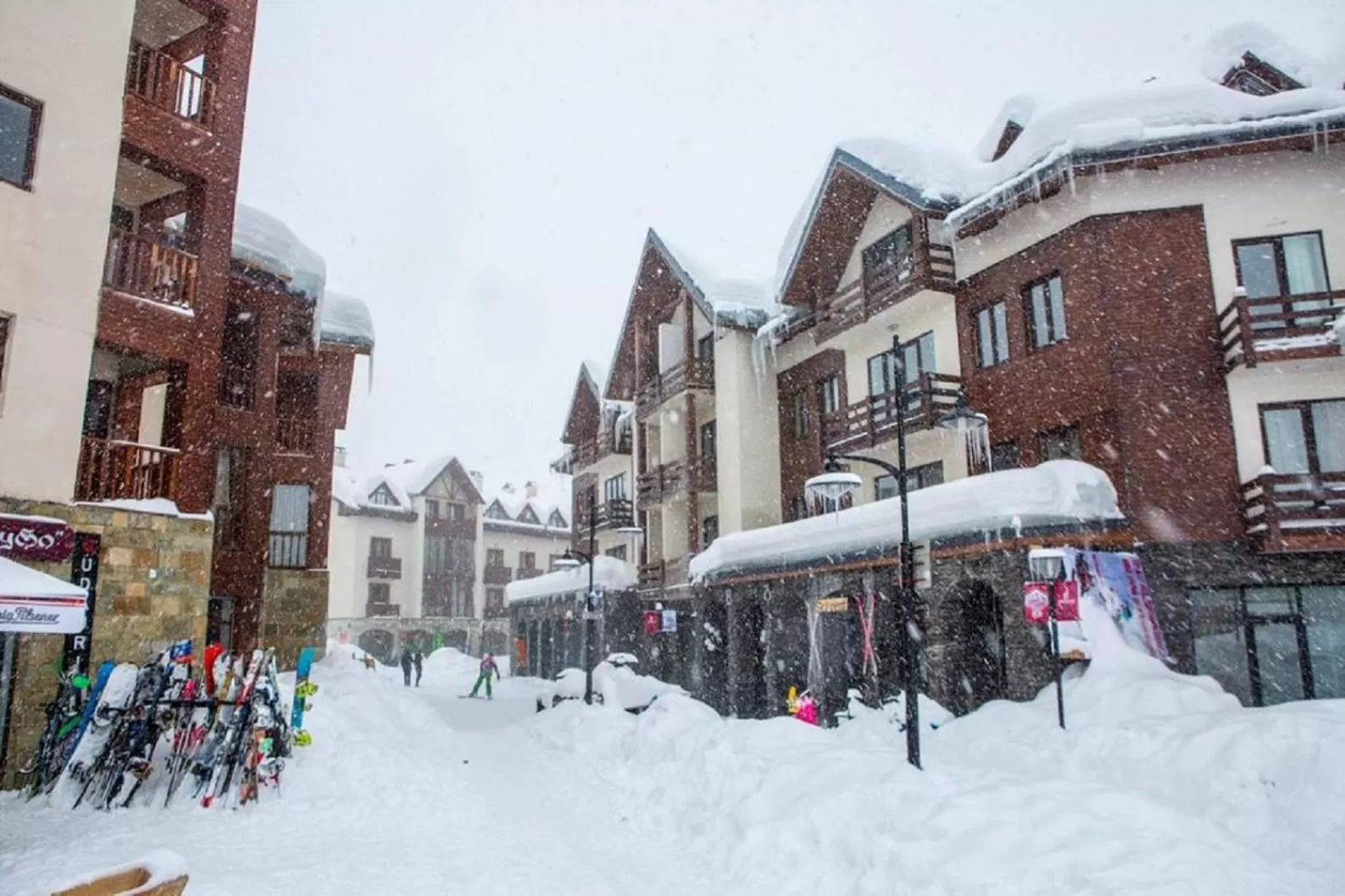 New Gudauri Loft 2 - Mountain Harmony, Quiet & Cosy Place Next to Main Lift