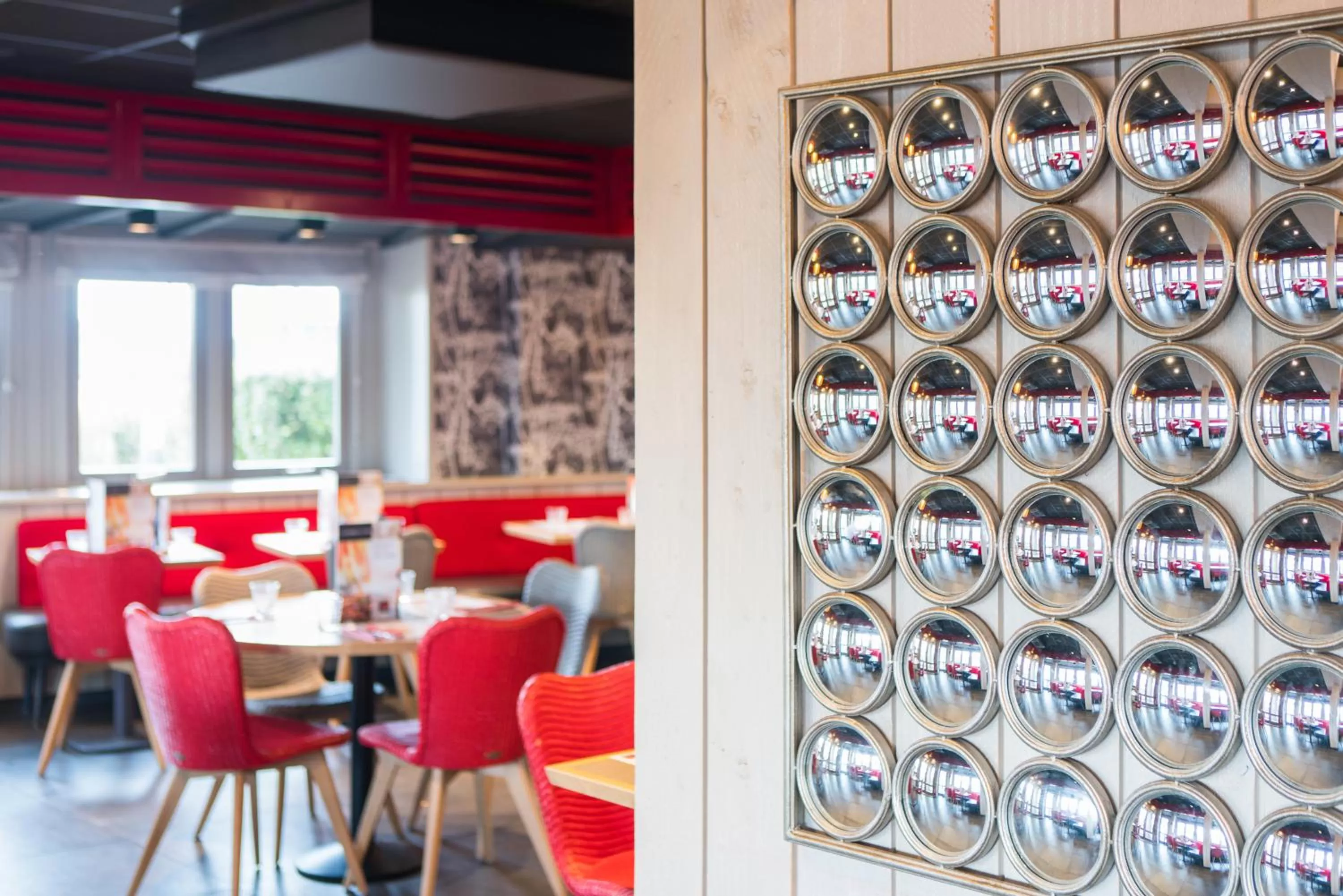 Restaurant/places to eat in ibis Reims Tinqueux