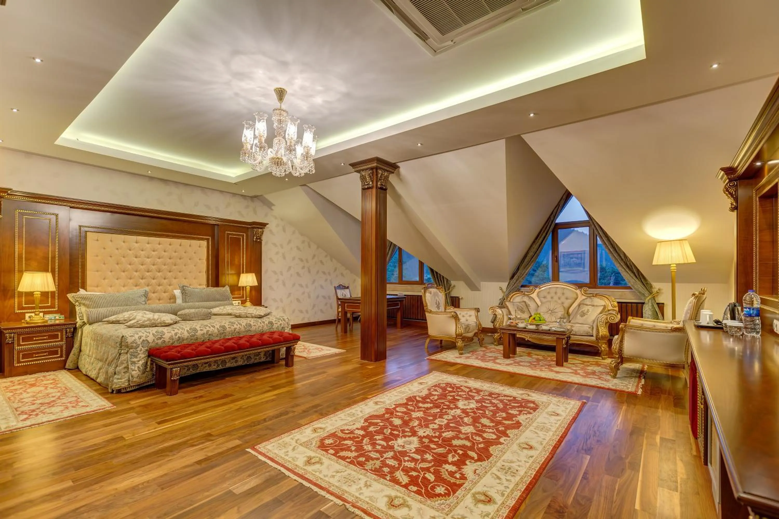 Bedroom, Bed in Buyuk Abant Hotel