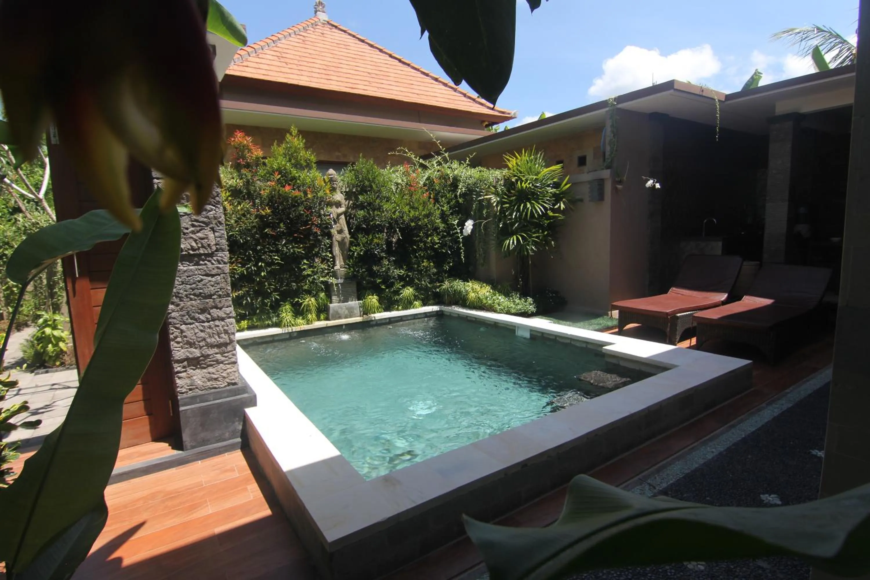 Swimming pool in Ubud Paradise Villa