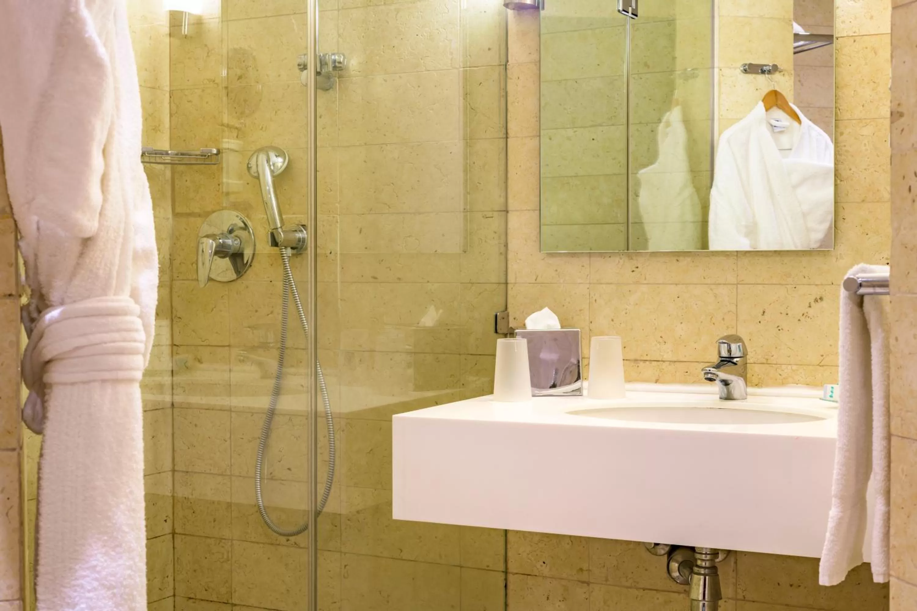 Shower in Grand Tala Bay Resort, Aqaba