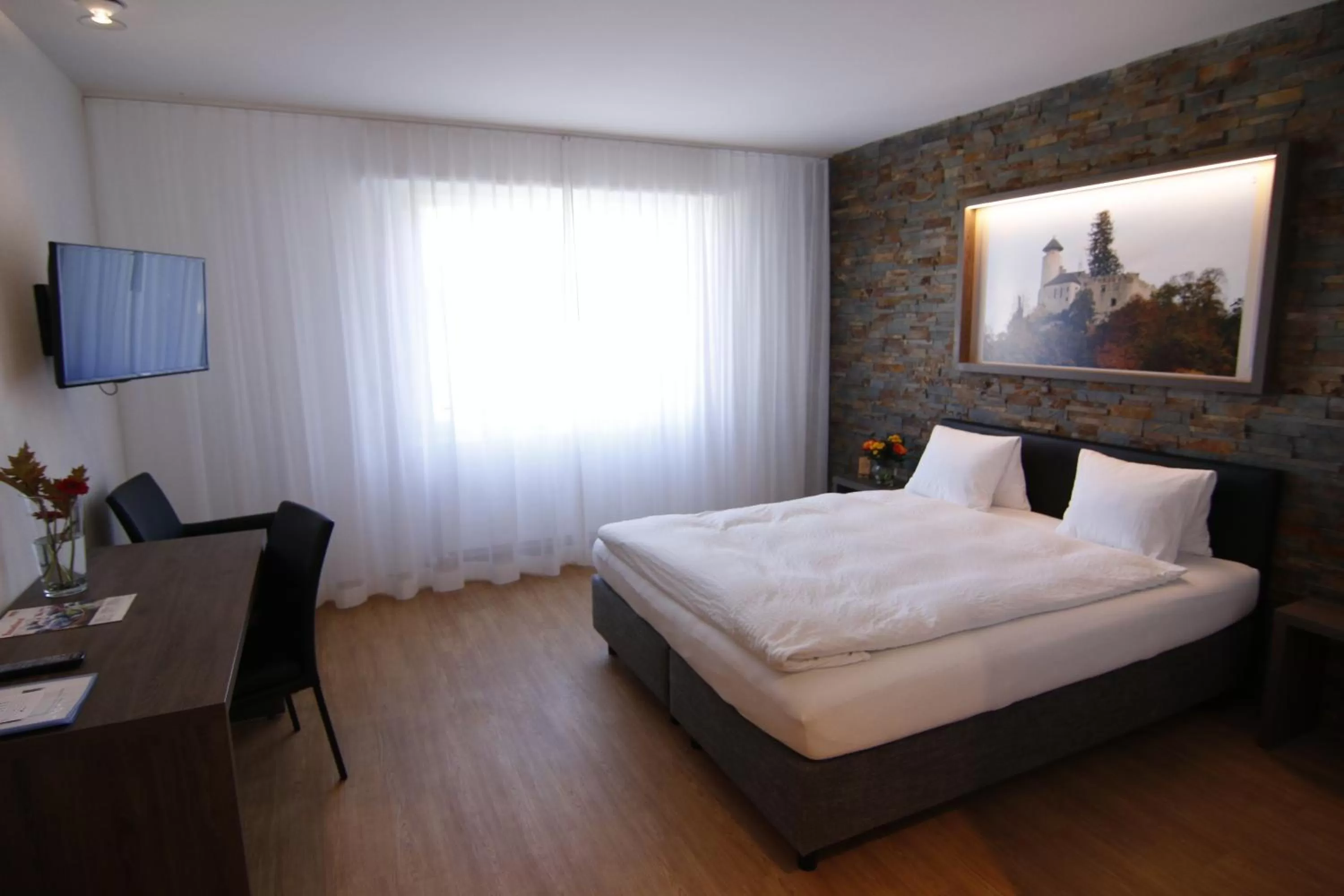 Photo of the whole room, Bed in Hotel Eremitage