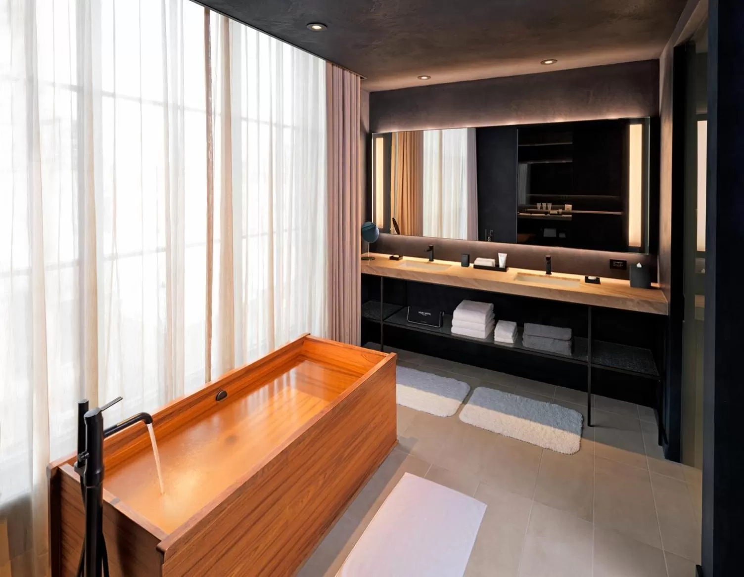Bathroom in Nobu Hotel Chicago