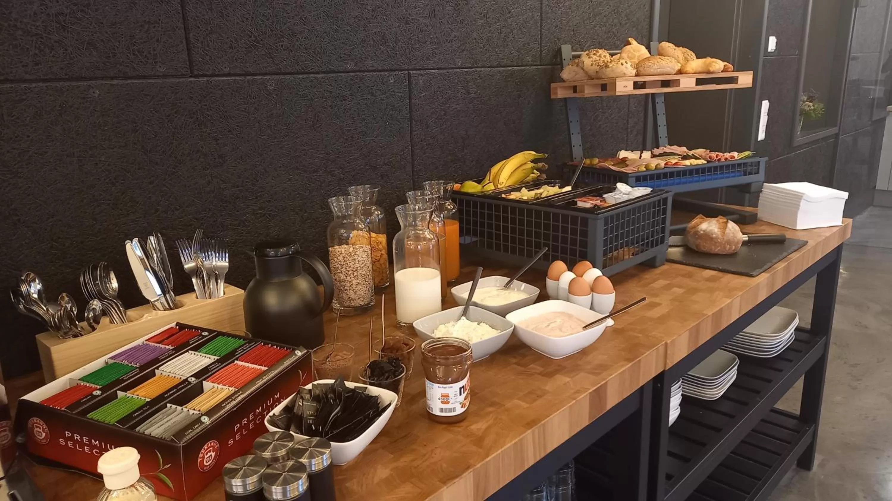 Breakfast in Herberge Bärenschenke