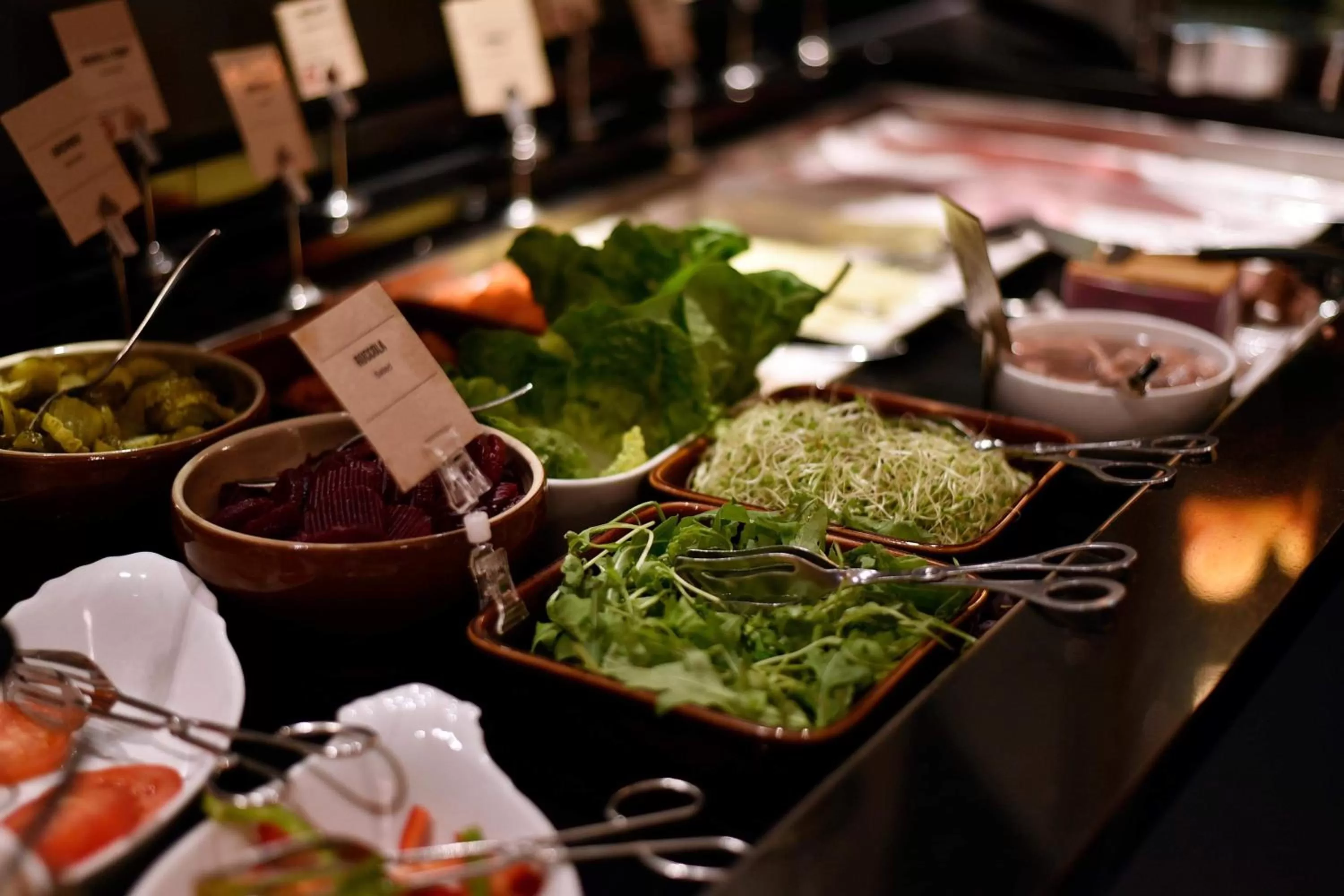 Breakfast in Home Hotel Savoy