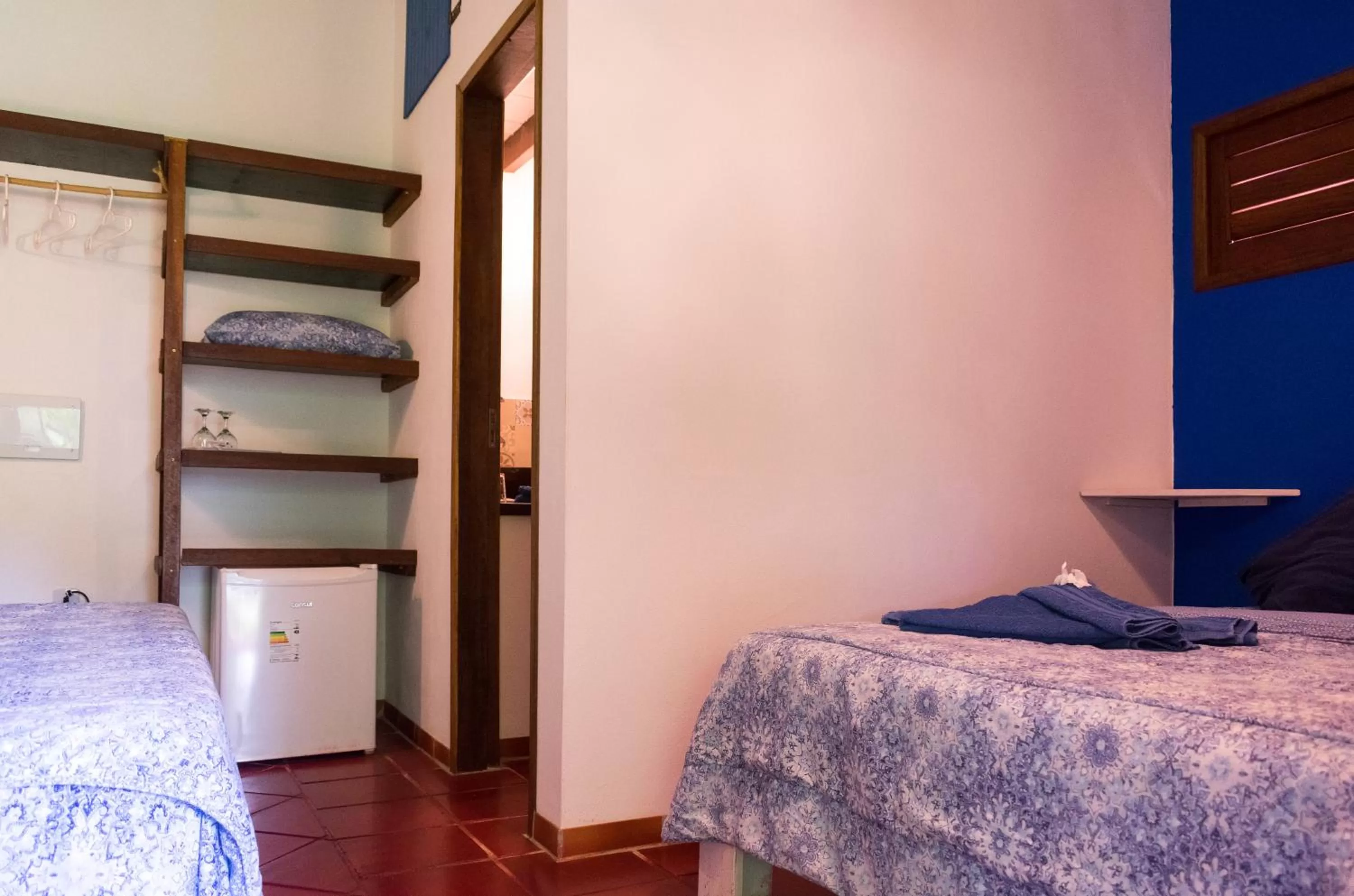 Photo of the whole room, Bed in Pousada Casa Do Cocotier