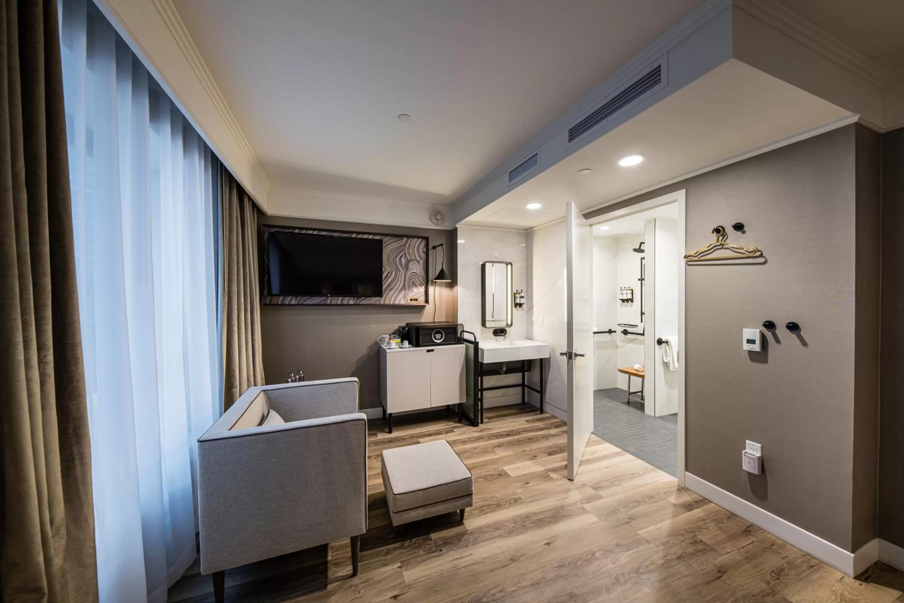 Decorative detail in Pestana Park Avenue