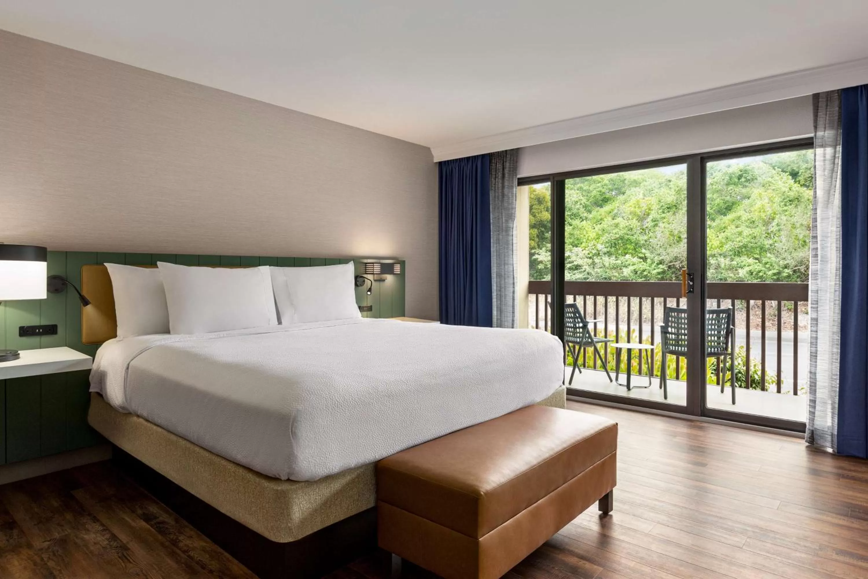 Bed in Hilton Garden Inn Monterey