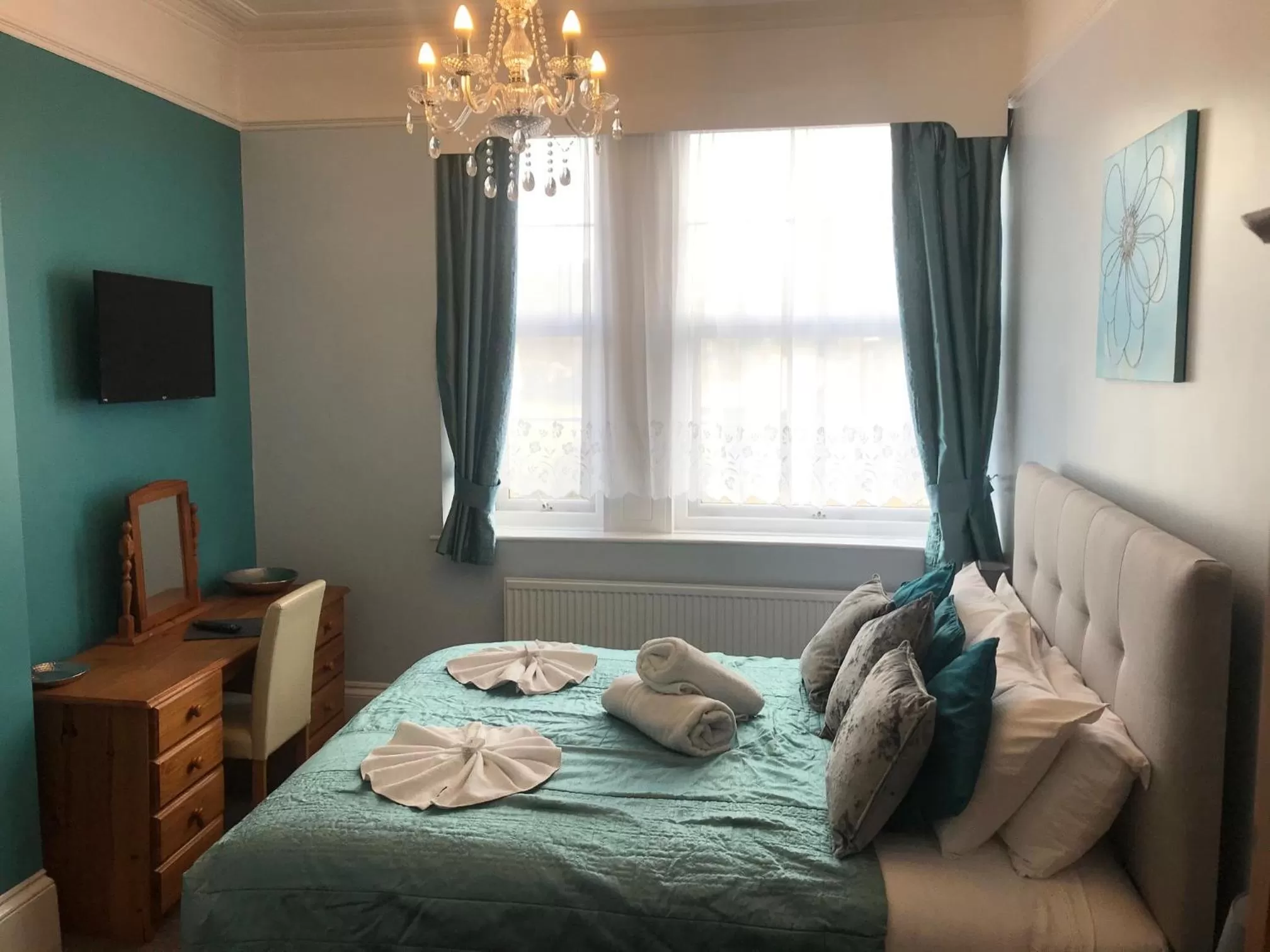 Bedroom, Bed in Atlantis