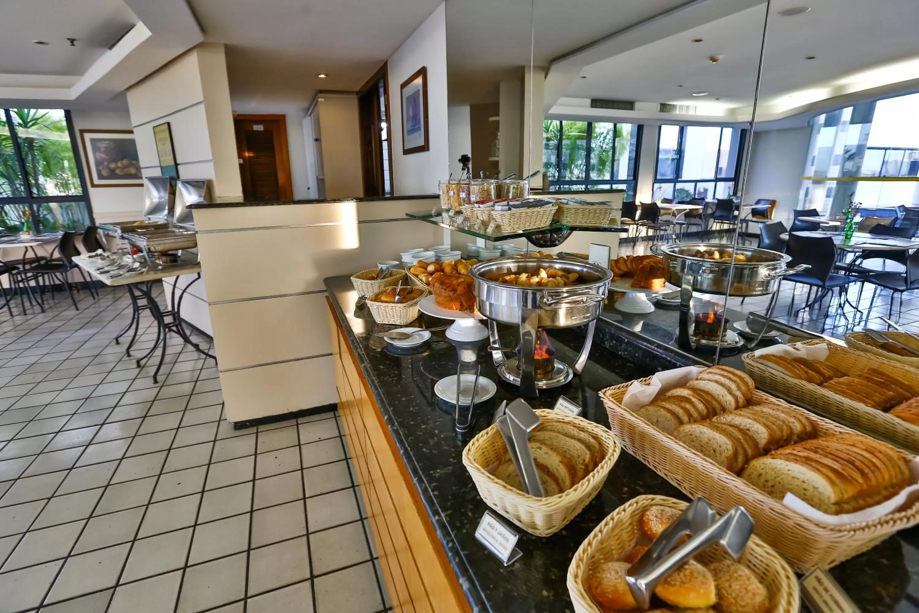Breakfast in Metropolitan Hotel Brasília