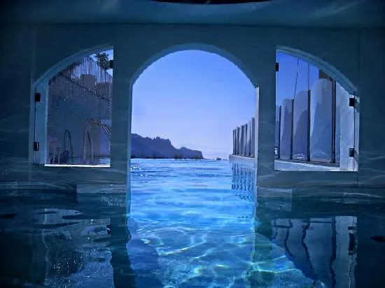 Swimming pool in Hotel Villa Fraulo