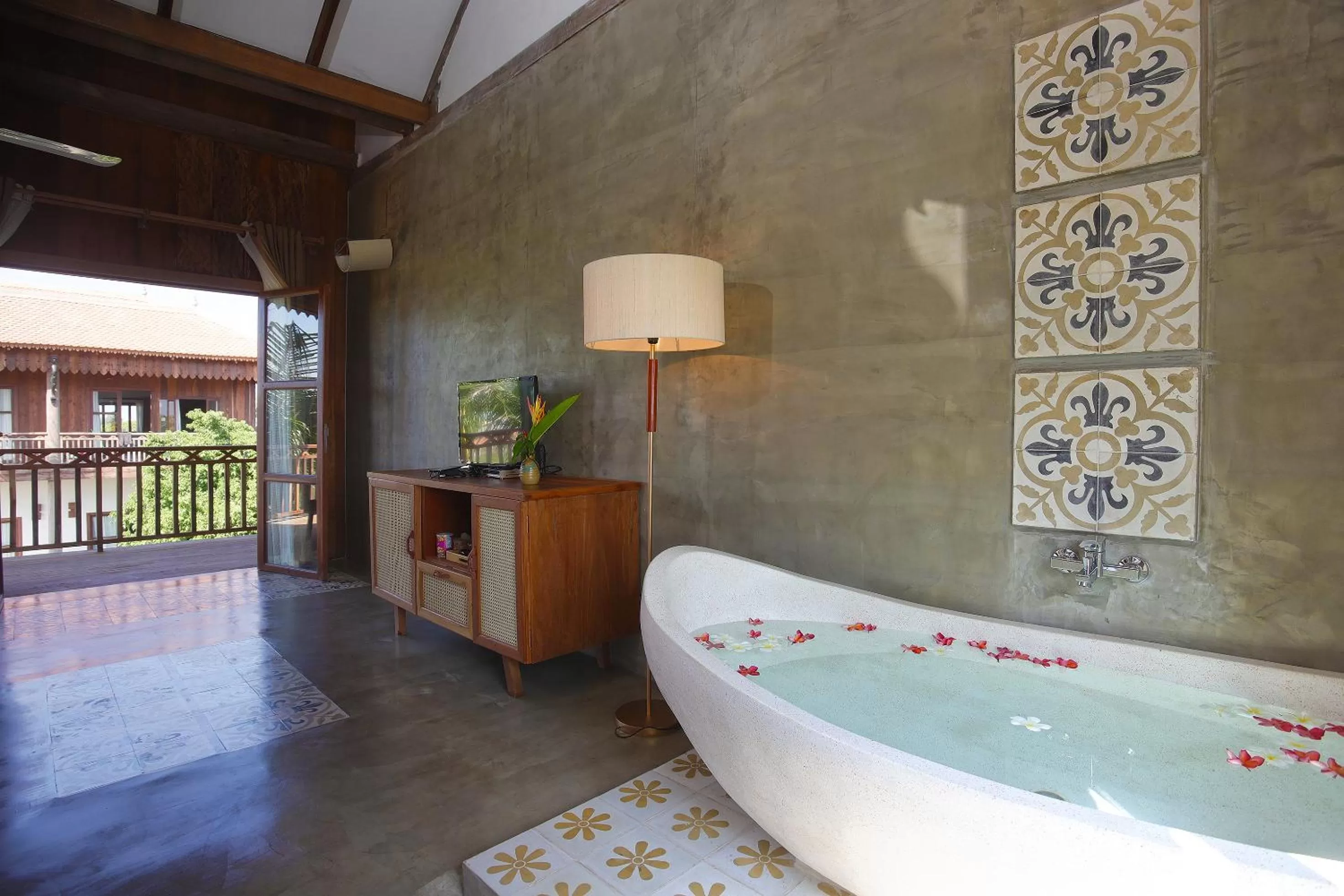 Bathroom, Bed in Dontrei Villa Angkor