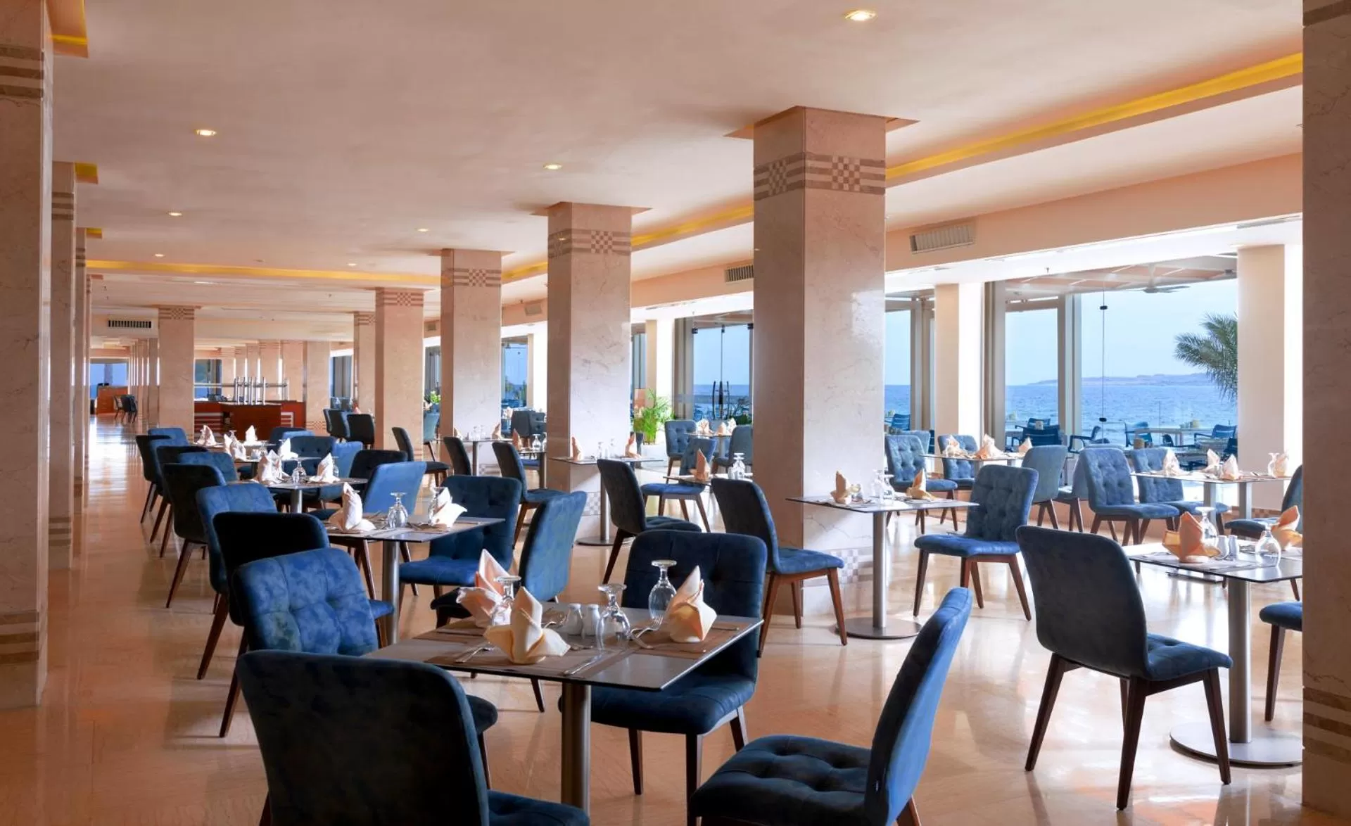 Restaurant/places to eat in Beach Albatros Aqua Park - Hurghada