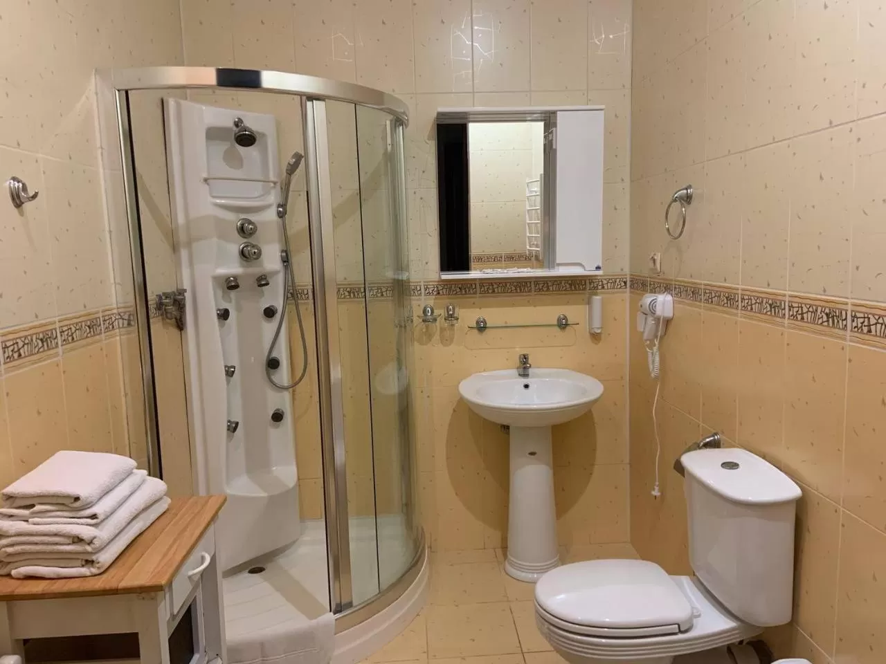 Shower, Bathroom in Hetman Hotel