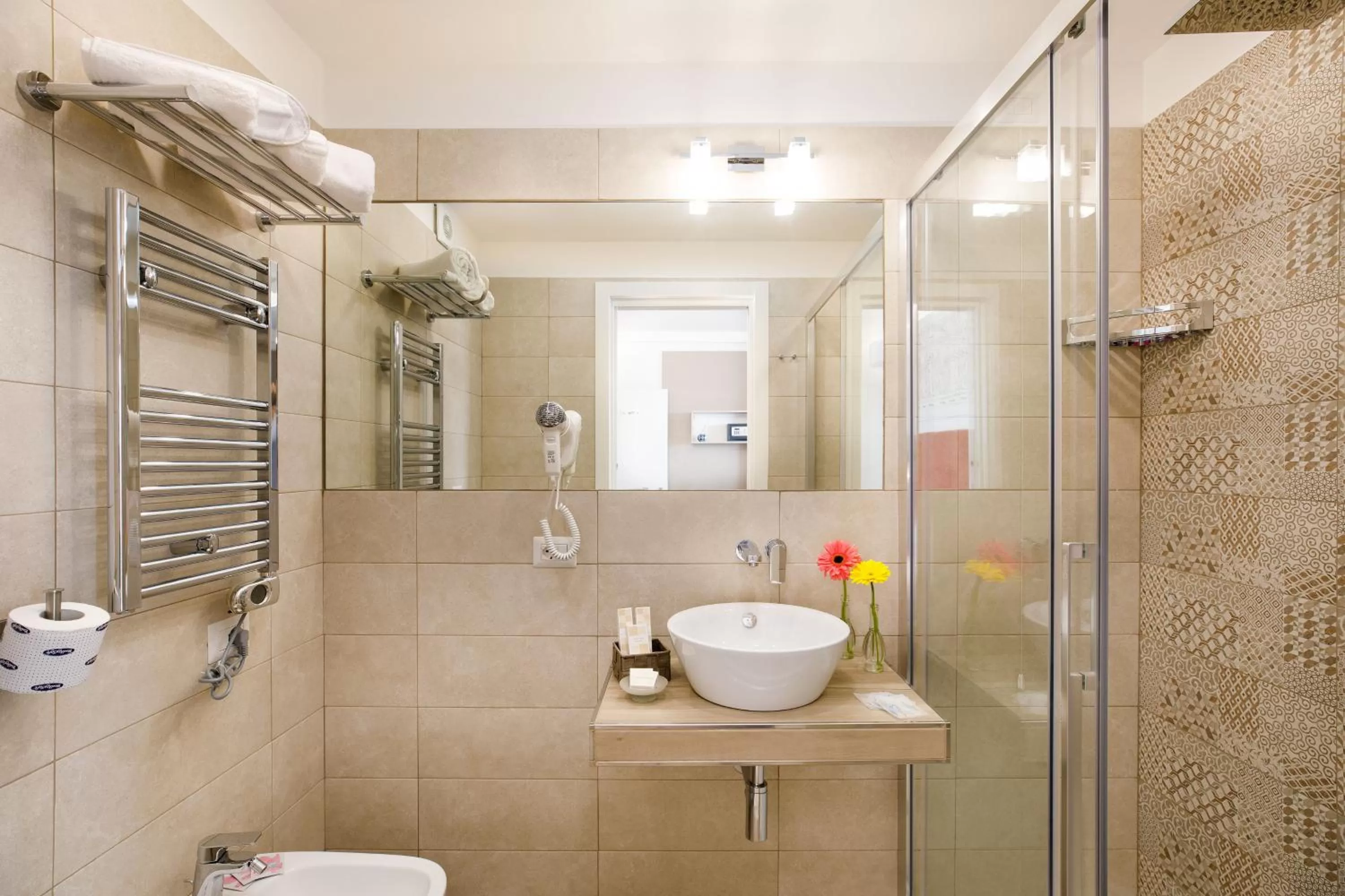 Shower in Le Muse Suite