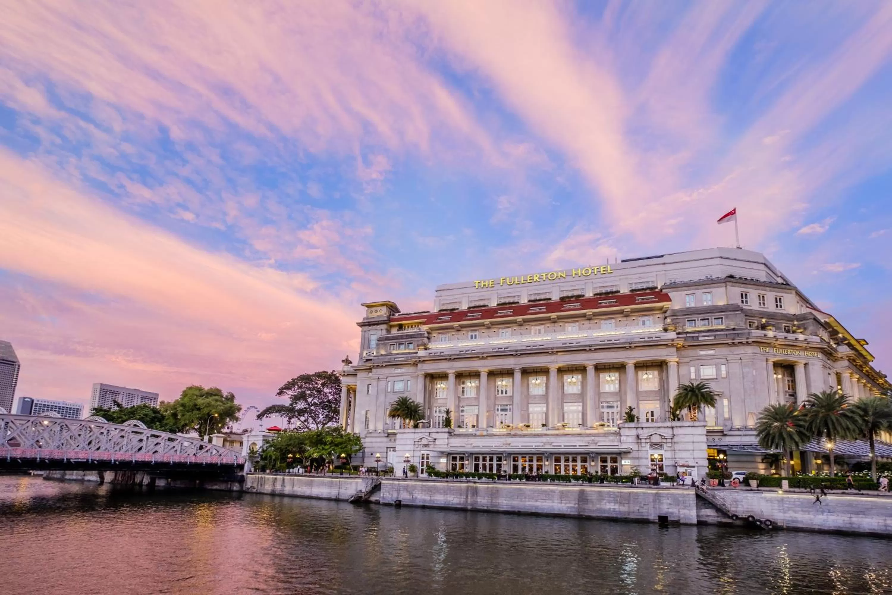Facade/entrance in The Fullerton Hotel Singapore