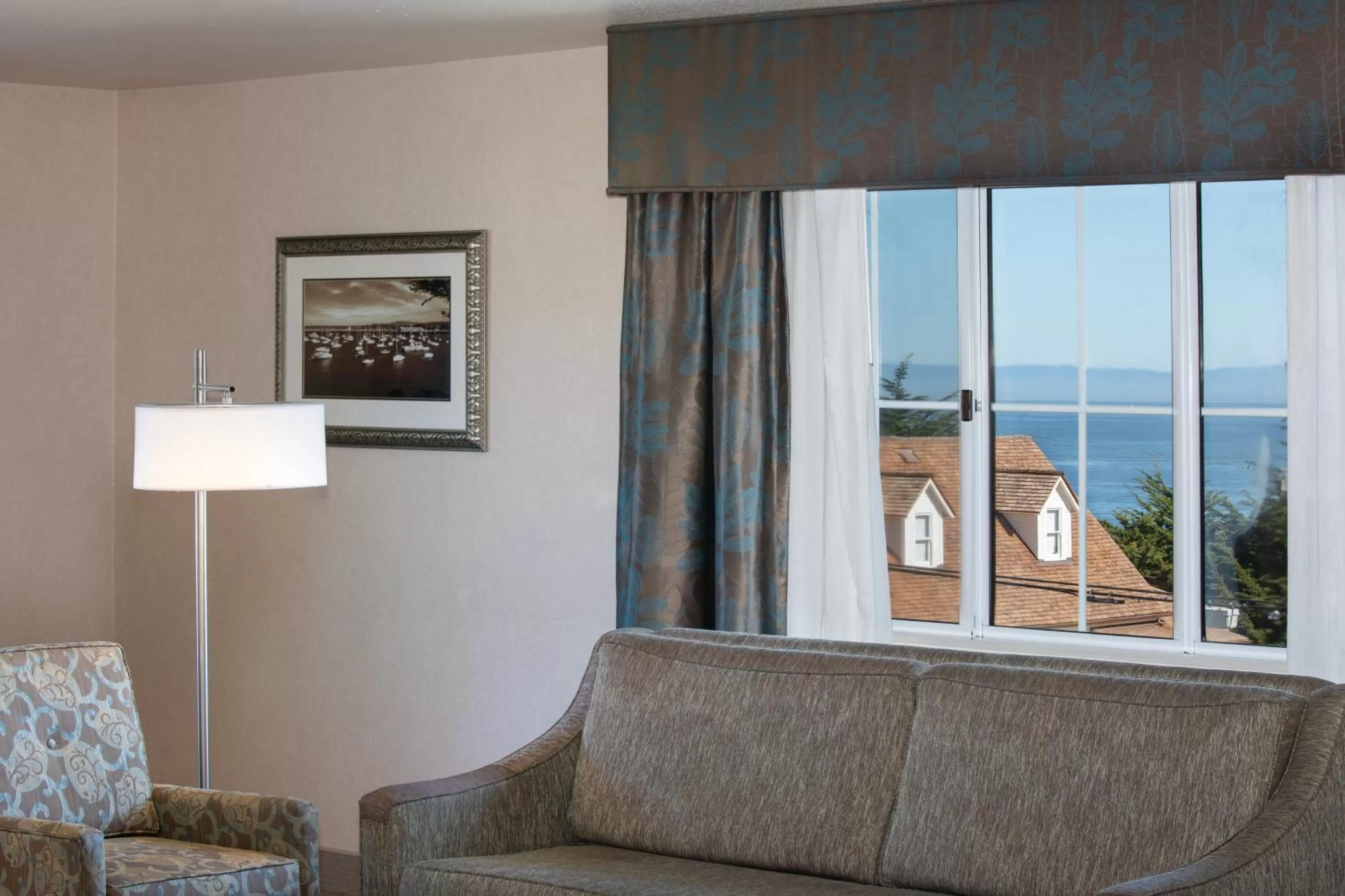 Photo of the whole room in Holiday Inn Express Monterey - Cannery Row by IHG