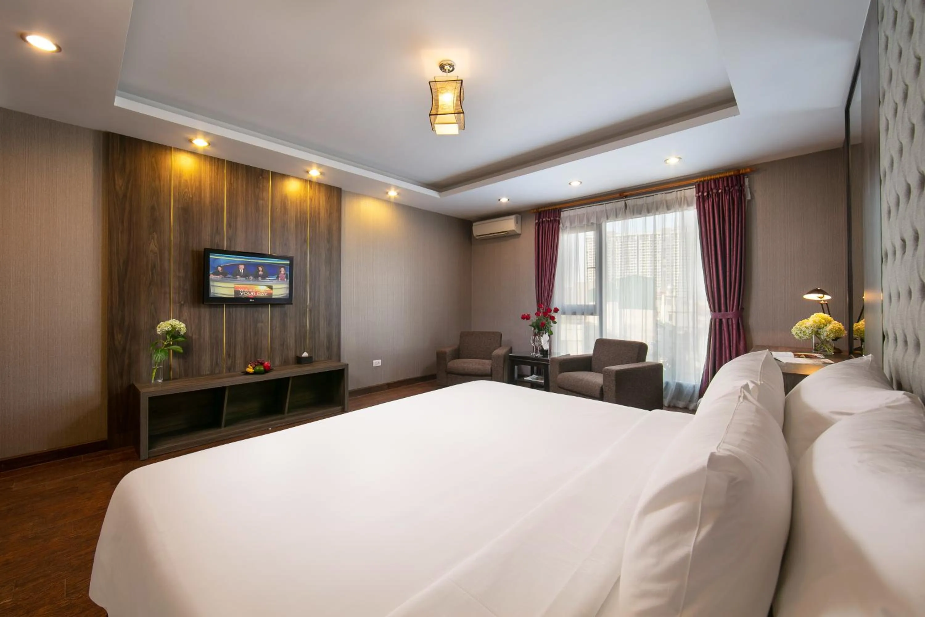 Bed in Sen Luxury Hotel - Managed by Sen Hotel Group