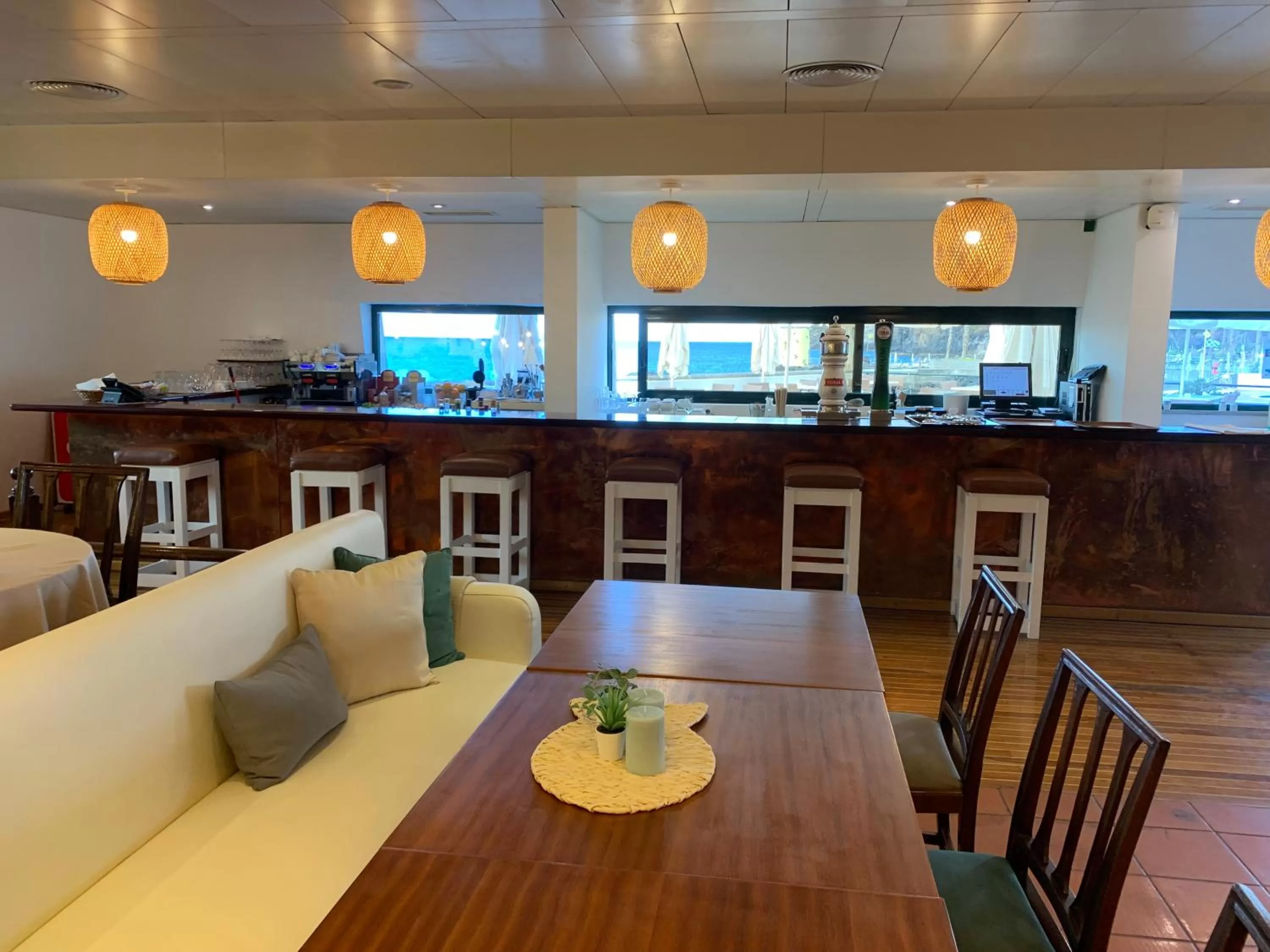 Restaurant/places to eat in Quinta Da Penha De Franca