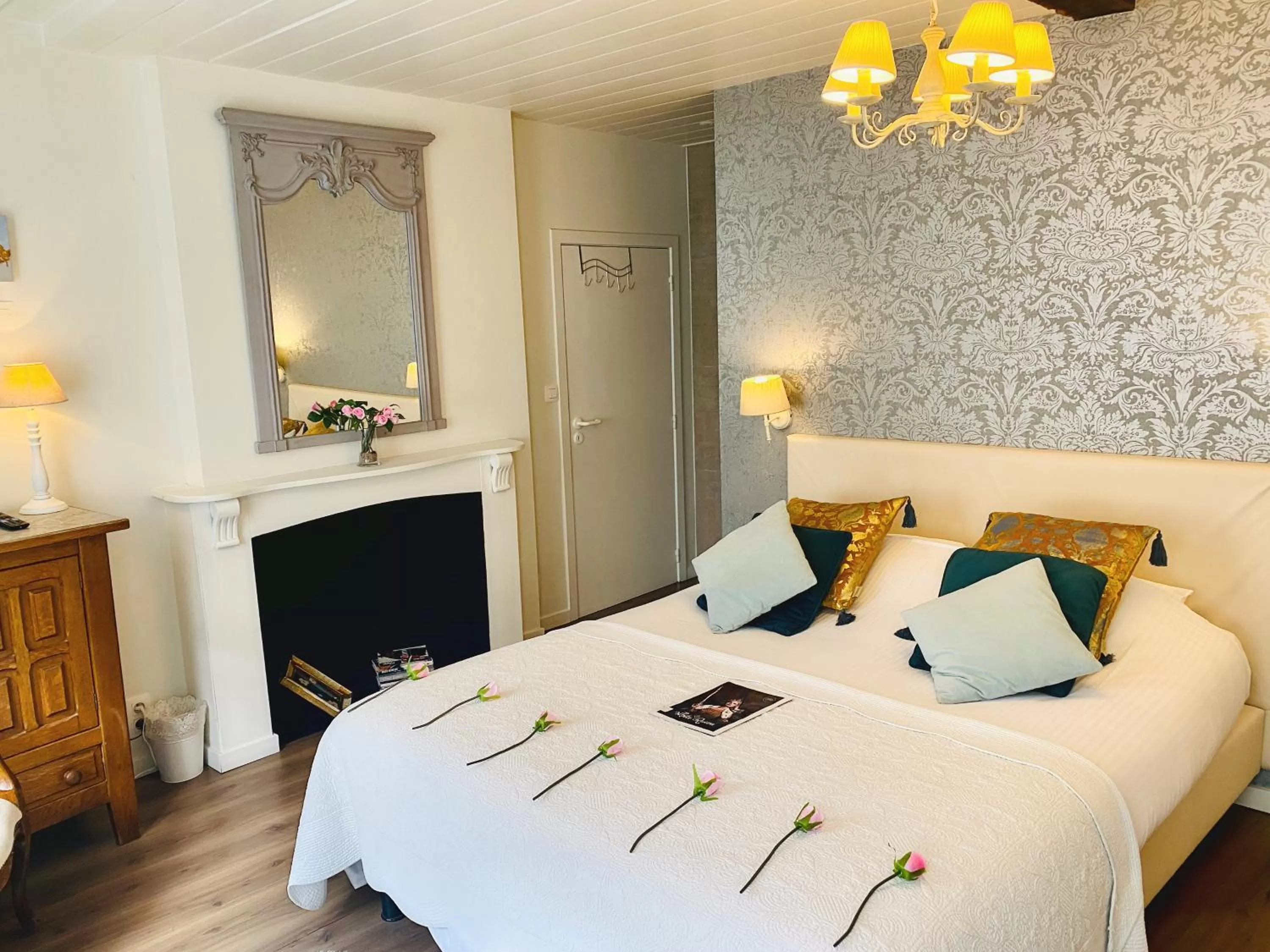 Bed in The White Queen B&B