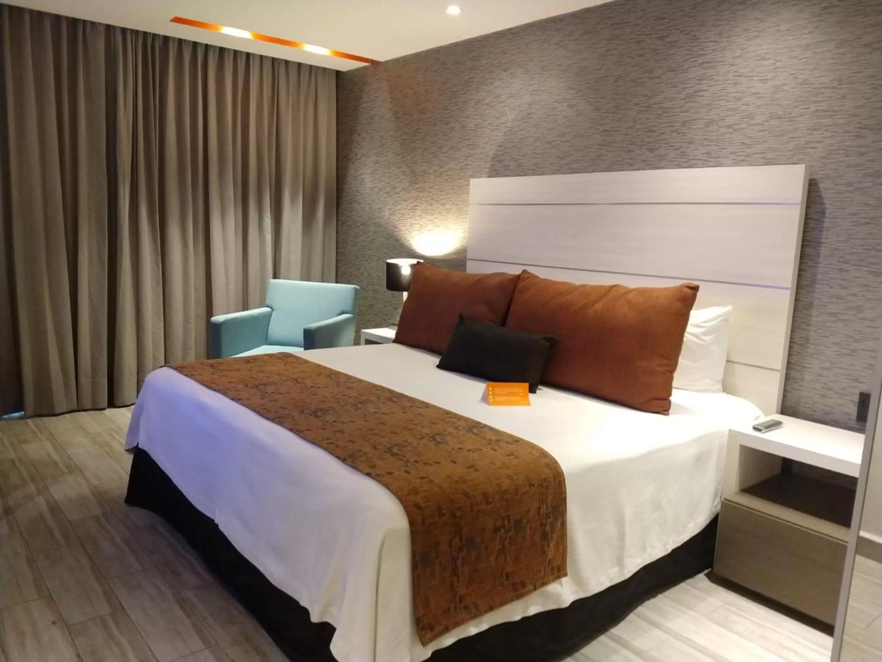 Bedroom, Bed in Real Inn Celaya