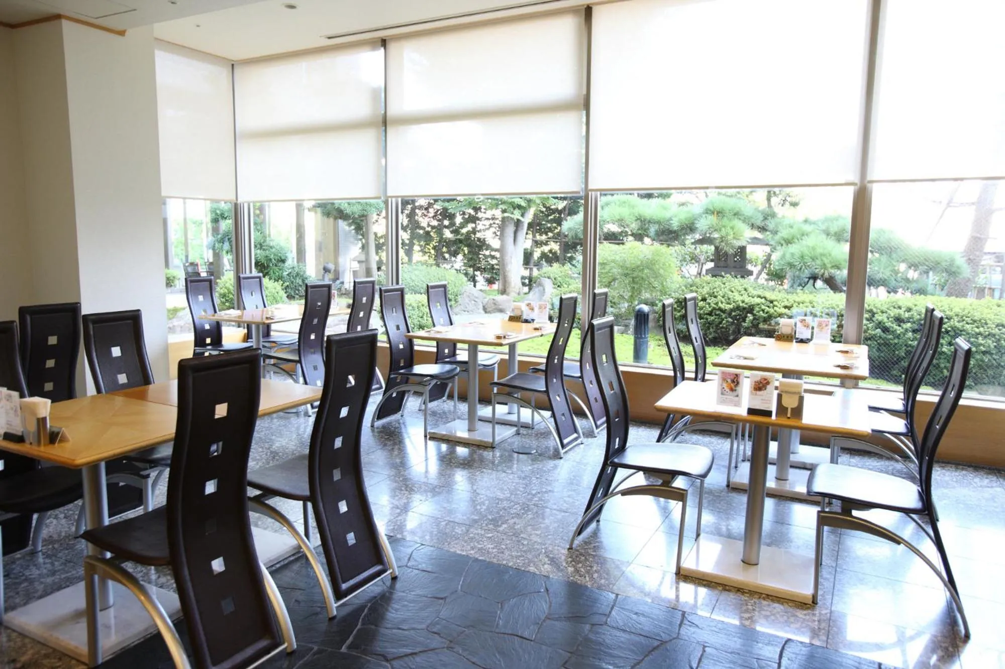 Restaurant/places to eat in Bellevue Garden Hotel Kansai International Airport