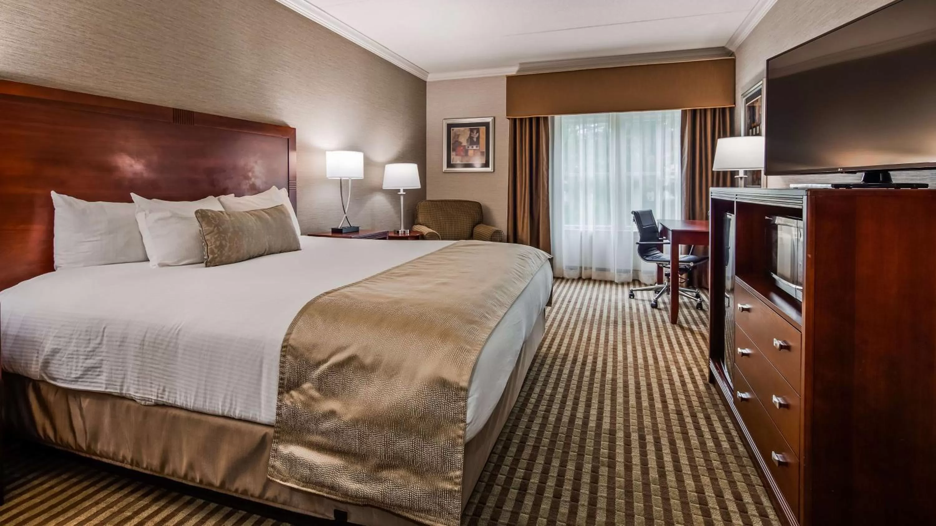 Photo of the whole room, Bed in Inn at Mendehall