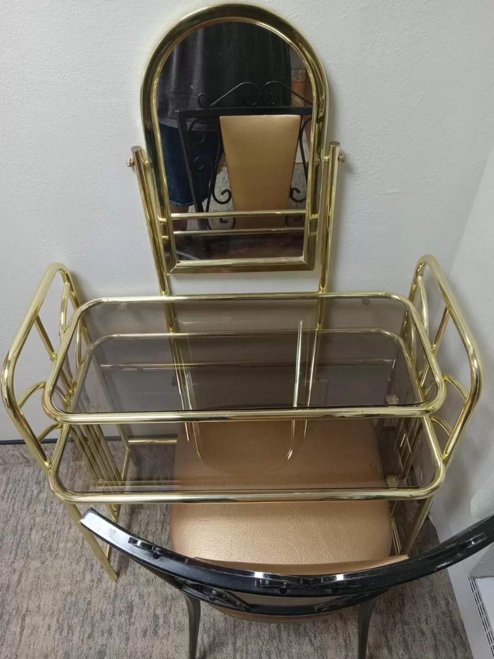 hair dresser in Siesta Motel