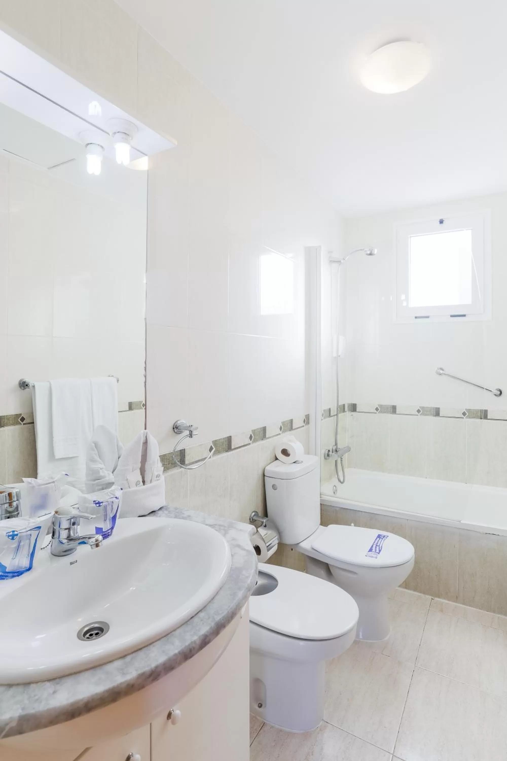 One-Bedroom Apartment in Arena Beach