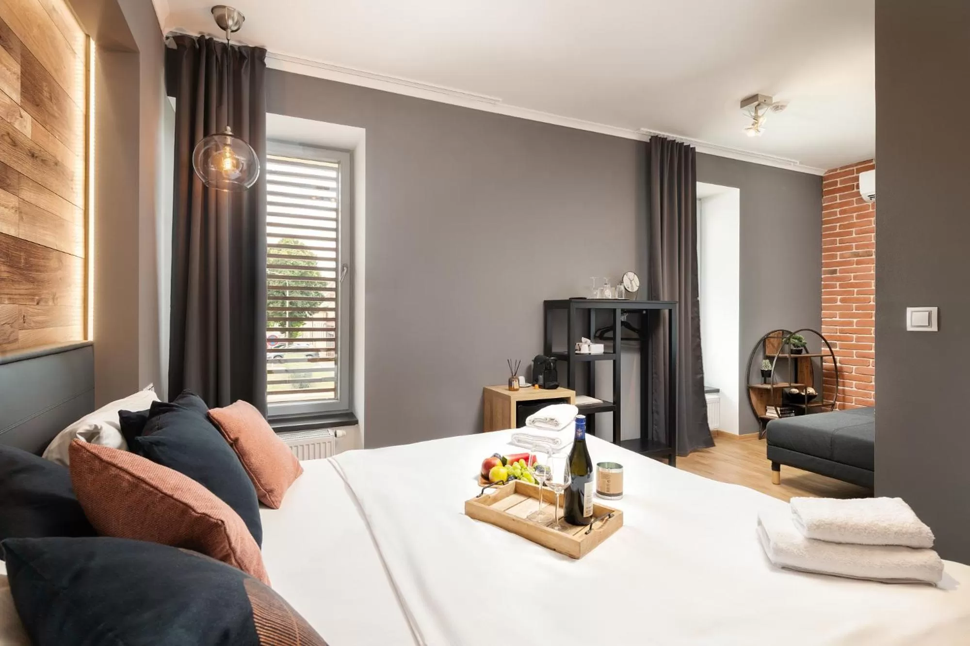 Bedroom, Bed in Wine & Wellness hotel Besední dům