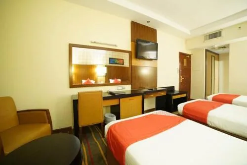 Photo of the whole room, Bed in Sun And Sands Downtown