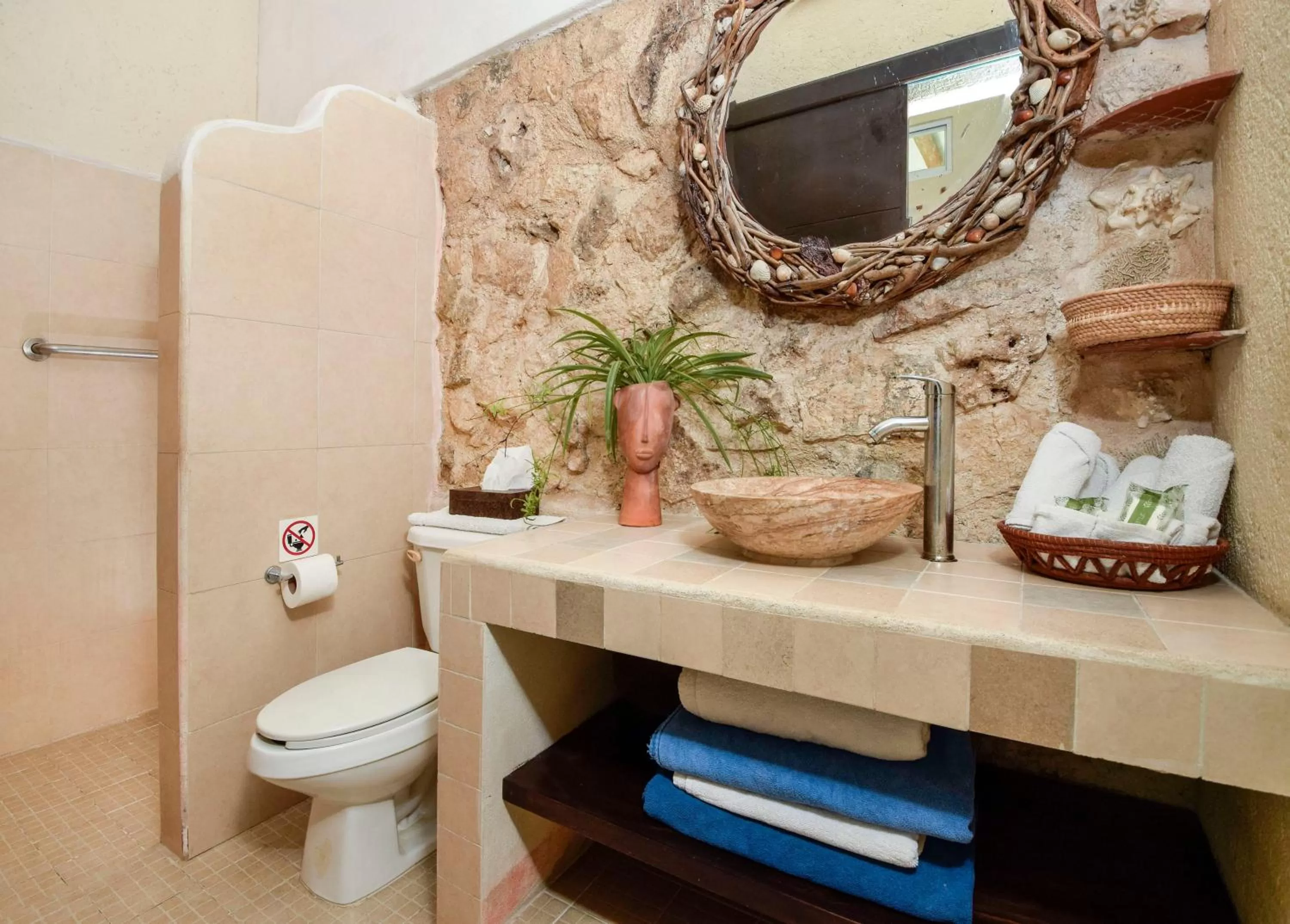 Bathroom in Villas El Encanto Cozumel