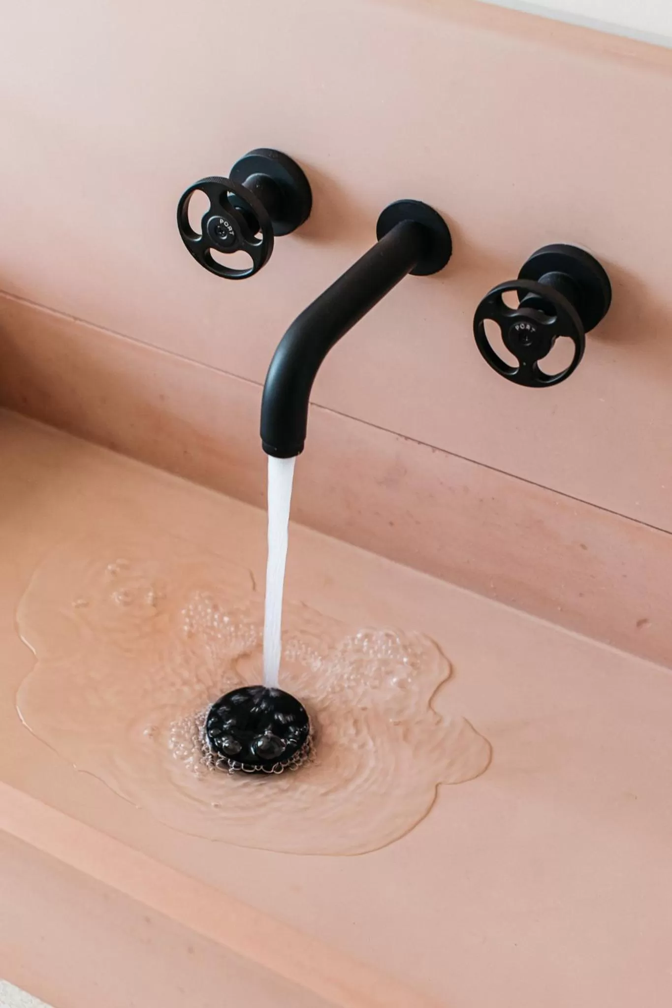 Bathroom in Port Hotel