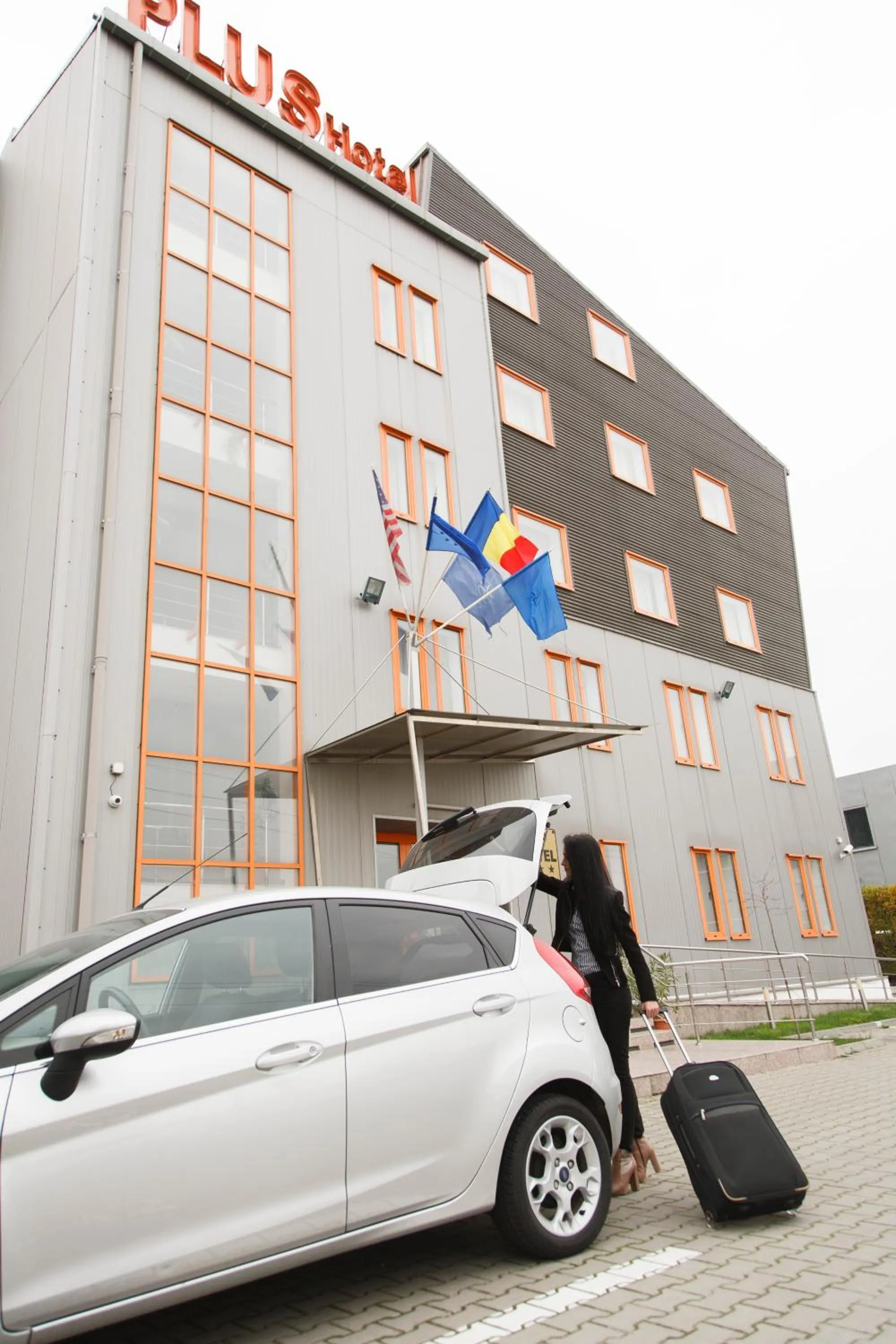 Autumn in Plus Hotel