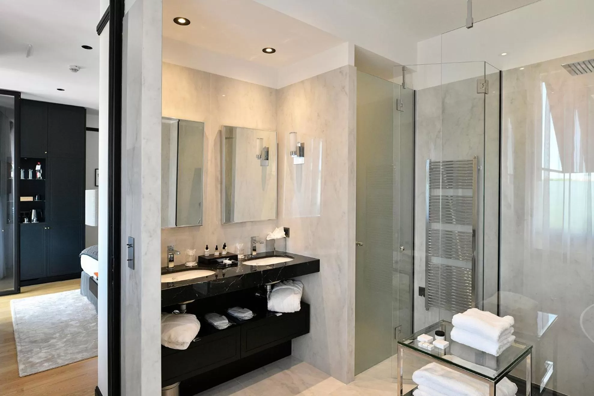 Restaurant/places to eat in Hôtel Restaurant le Touring - Teritoria