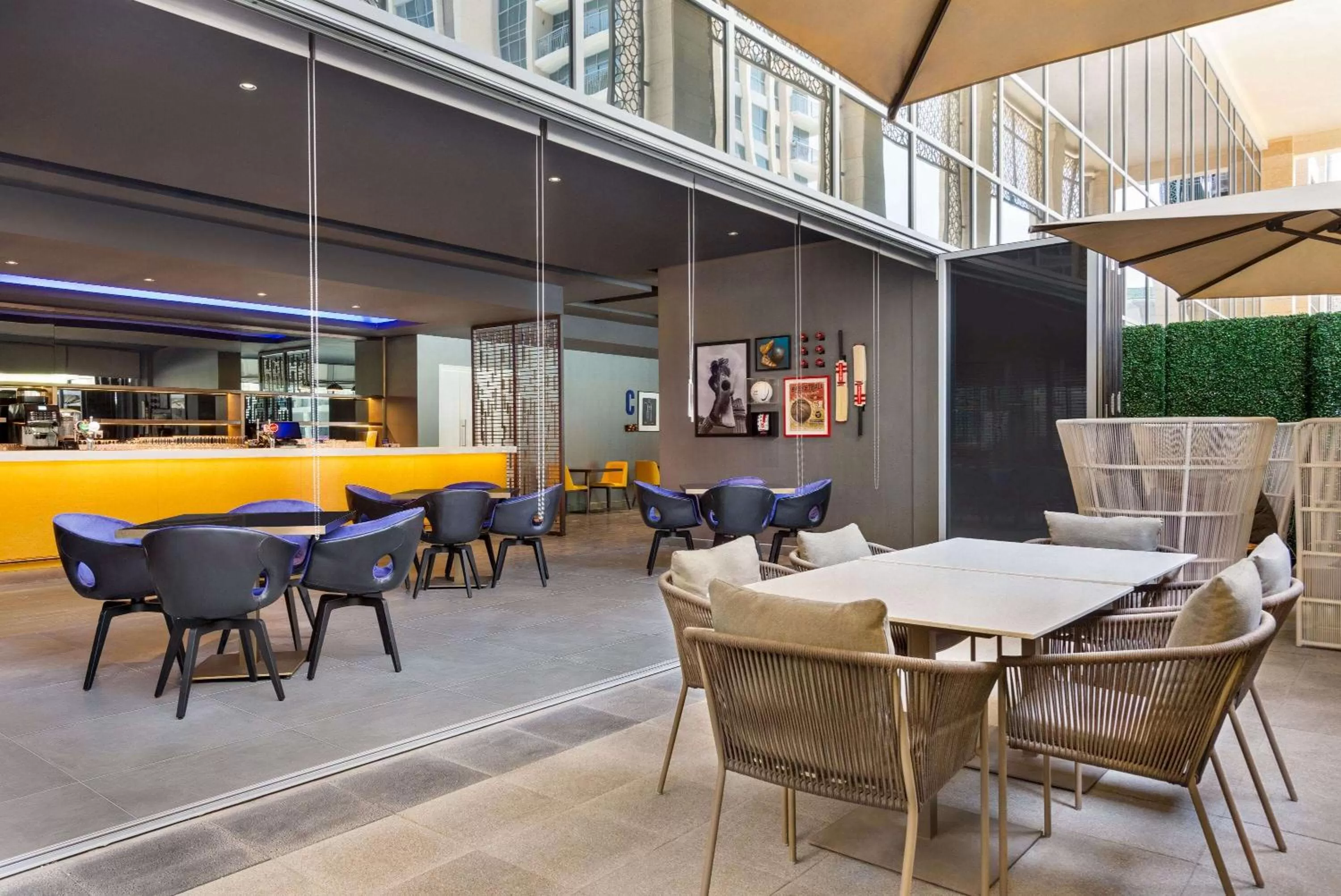 Restaurant/Places to Eat in Wyndham Dubai Deira