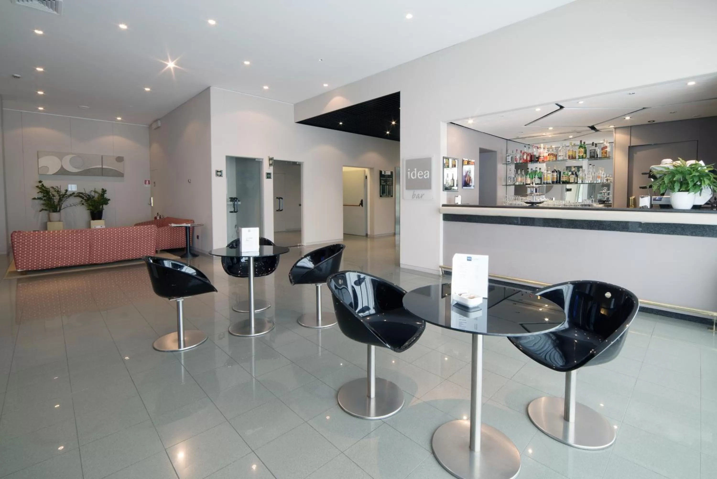 Lounge or bar in Idea Hotel Piacenza