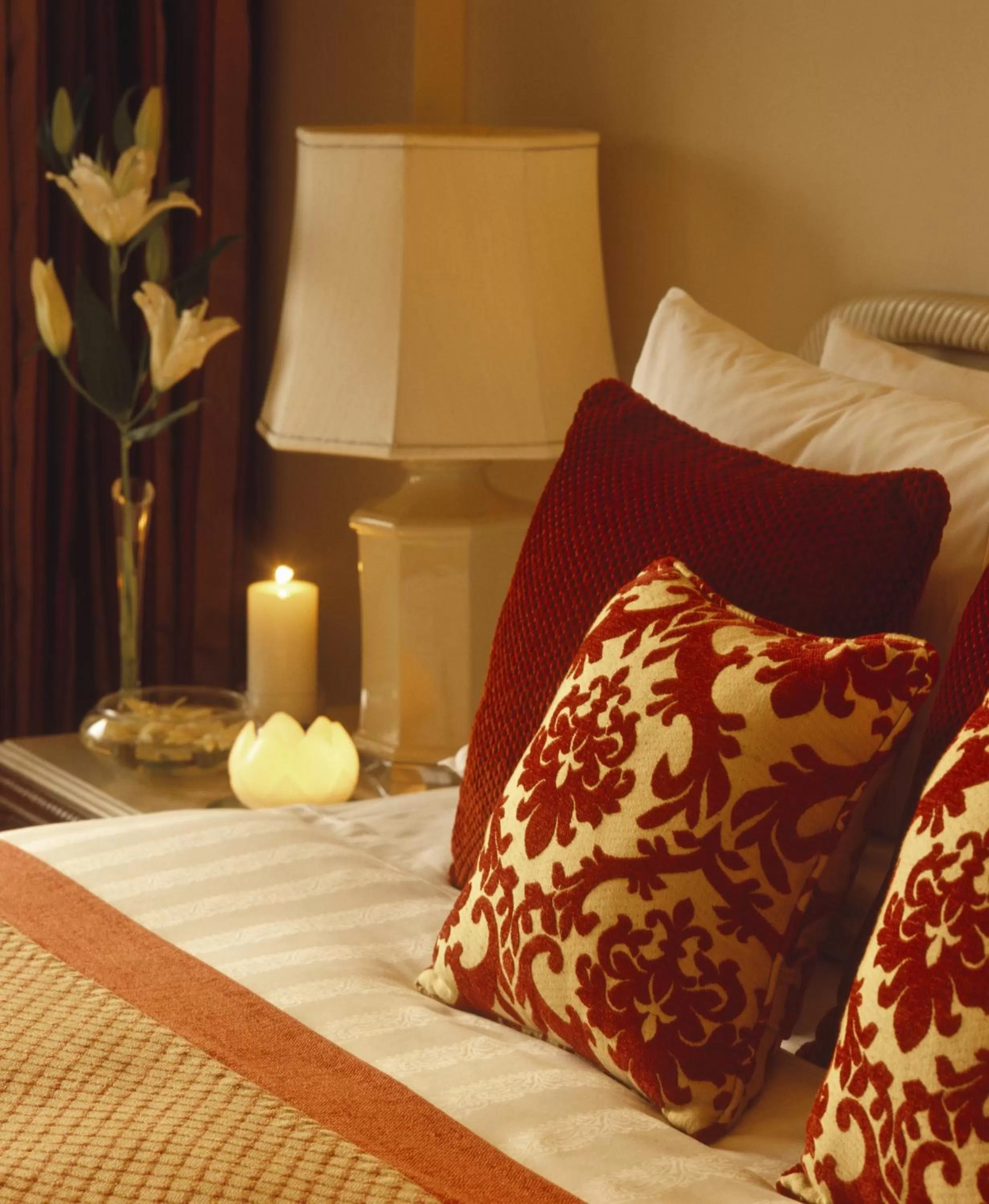 Decorative detail, Bed in Taj Bengal