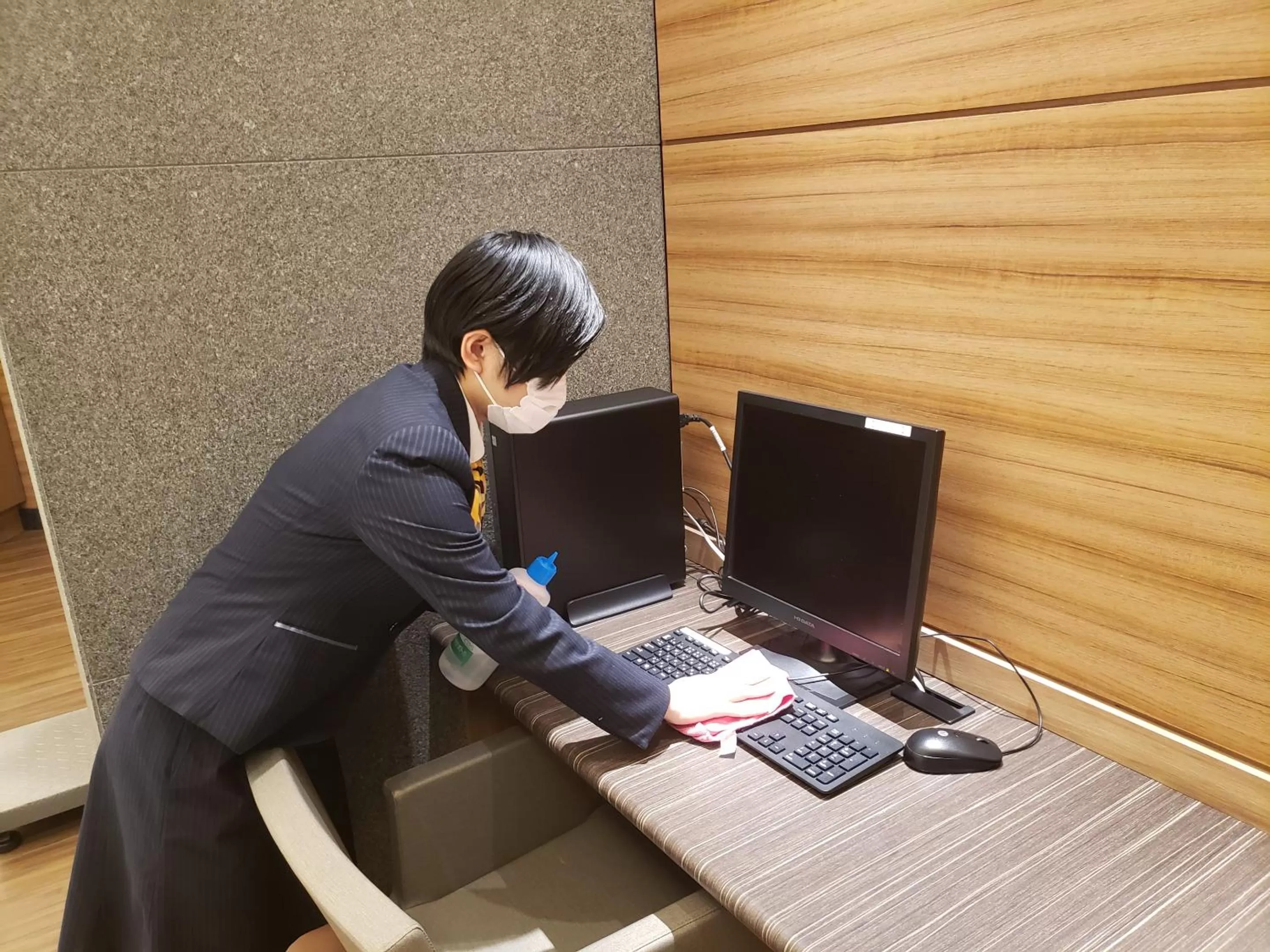 Lobby or reception in Smile Hotel Osaka Nakanoshima