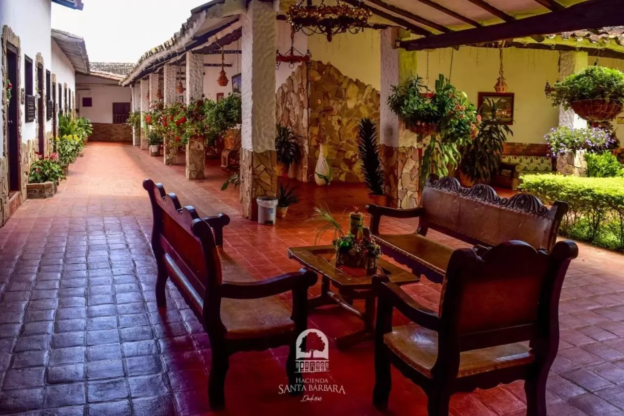 Hotel Hacienda Santa Barbara