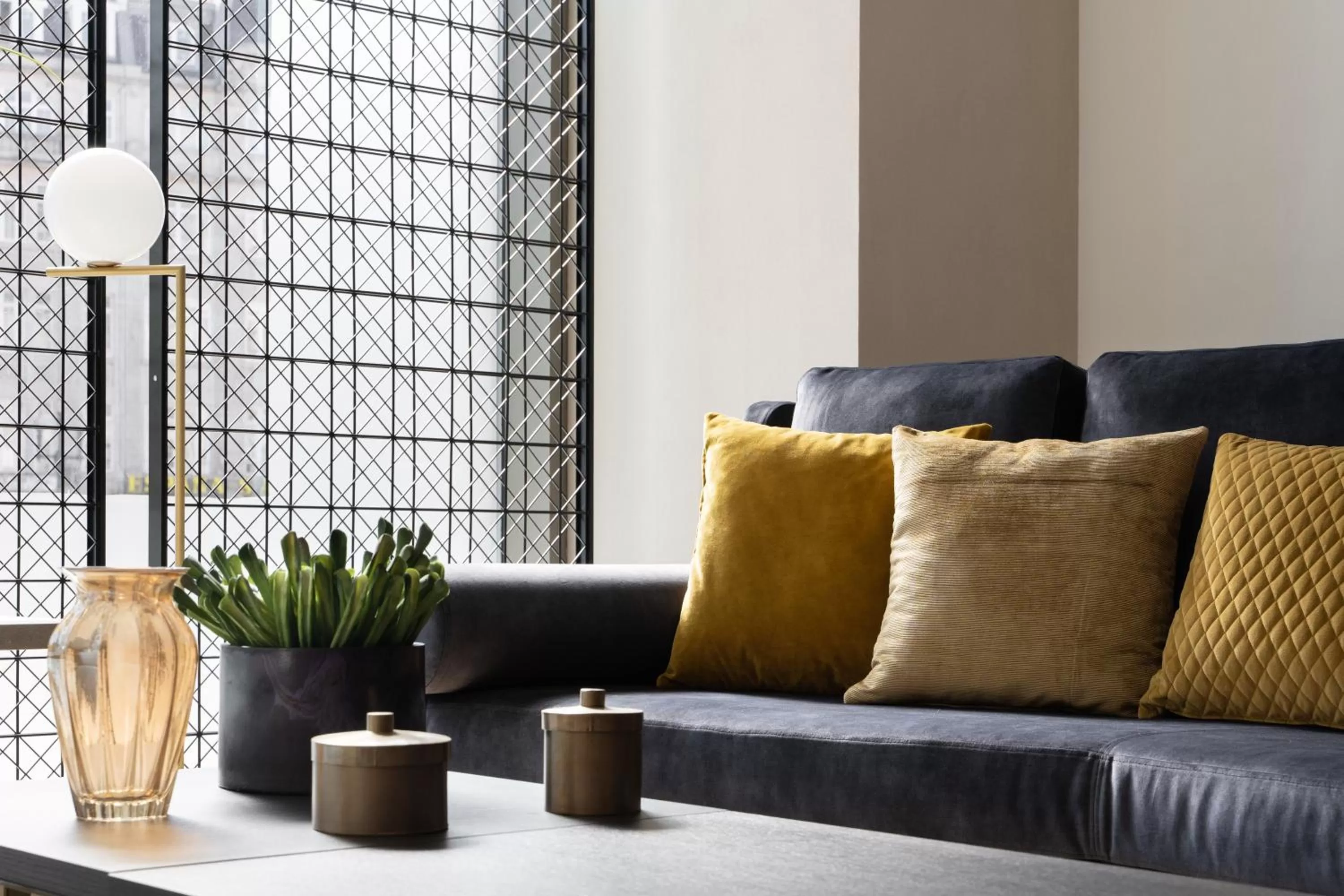 Seating area in Eurostars Aliados