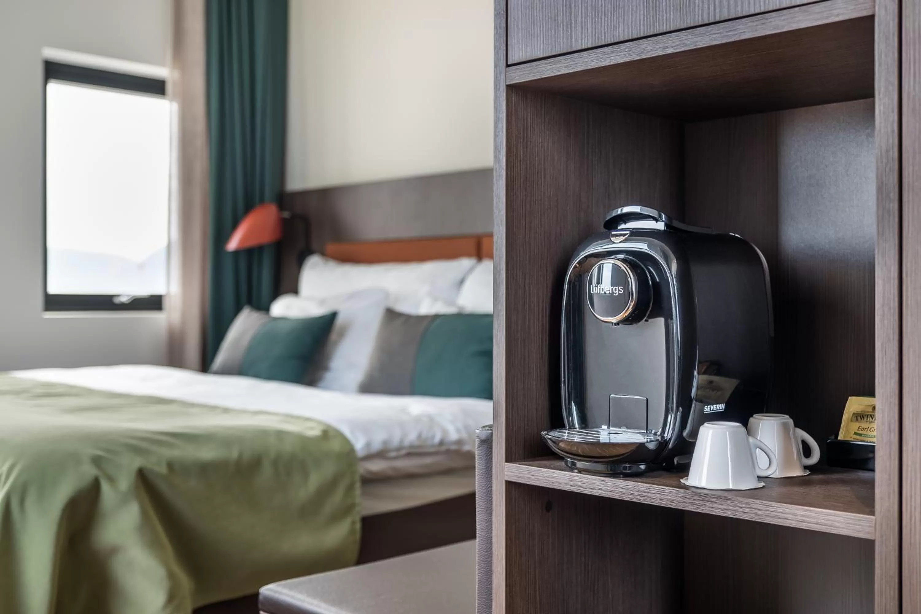 Coffee/tea facilities, Bed in Quality Hotel Pond