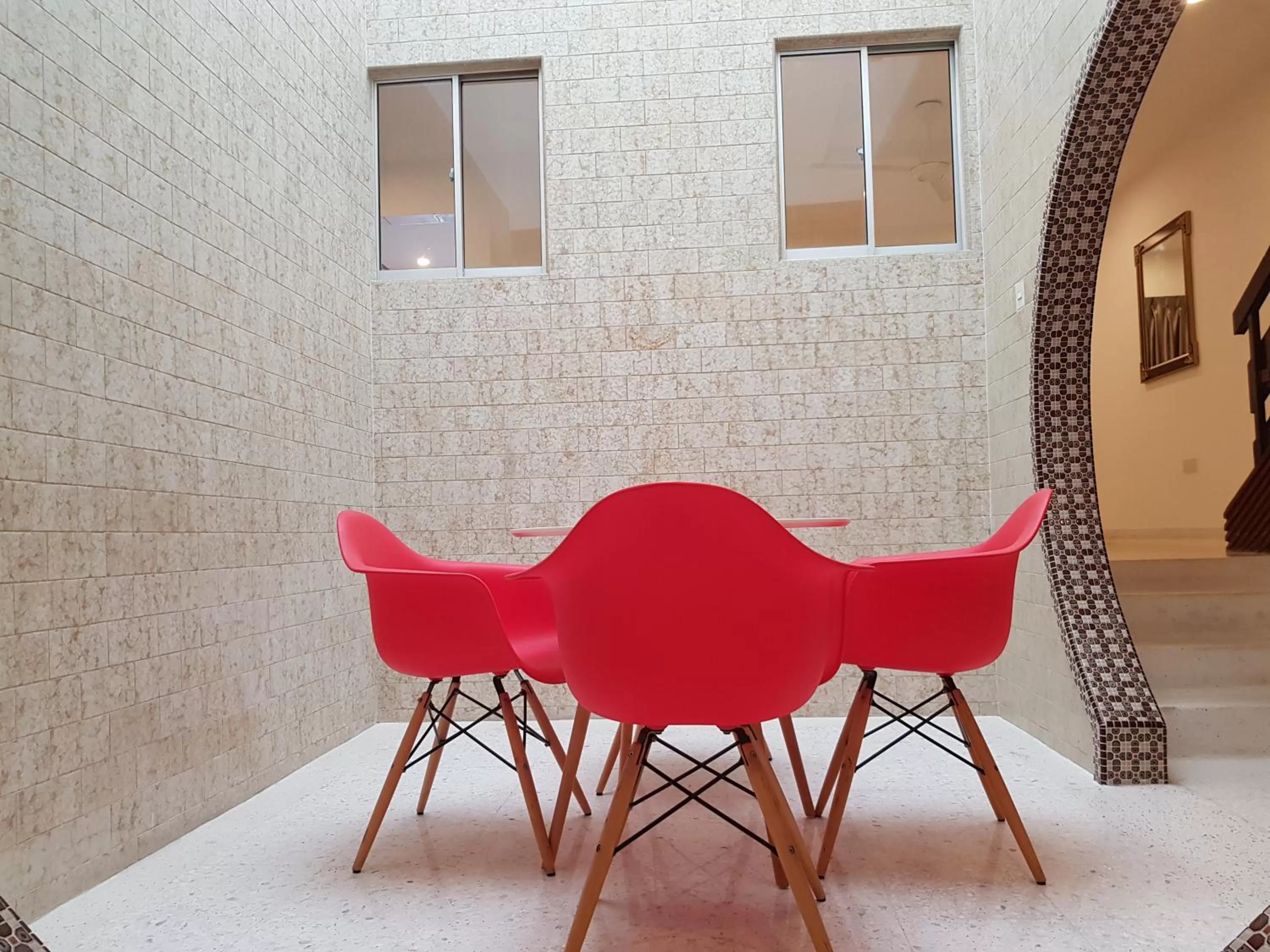 Heeren Straits Hotel