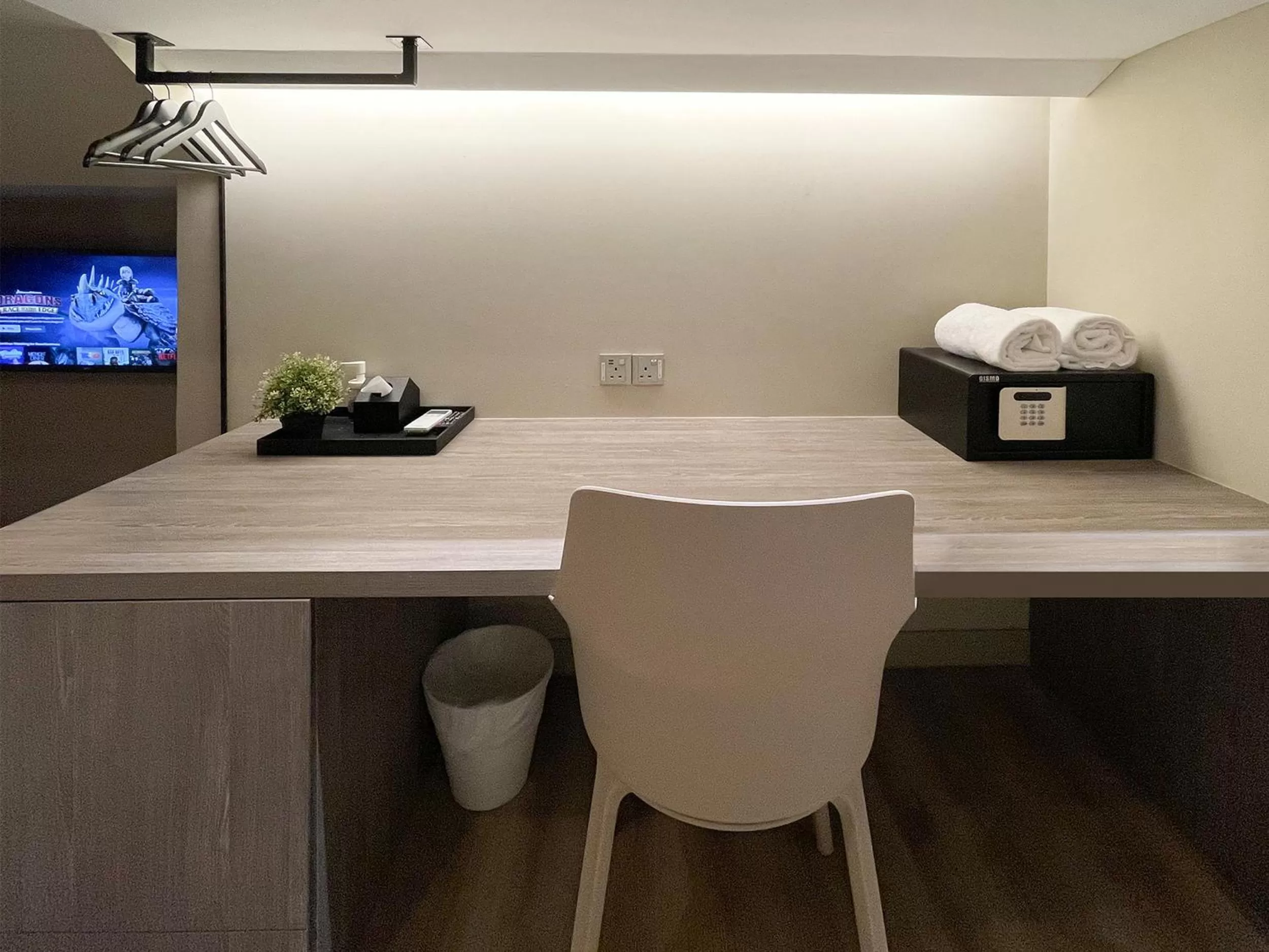 hair dresser in ST Signature Jalan Besar