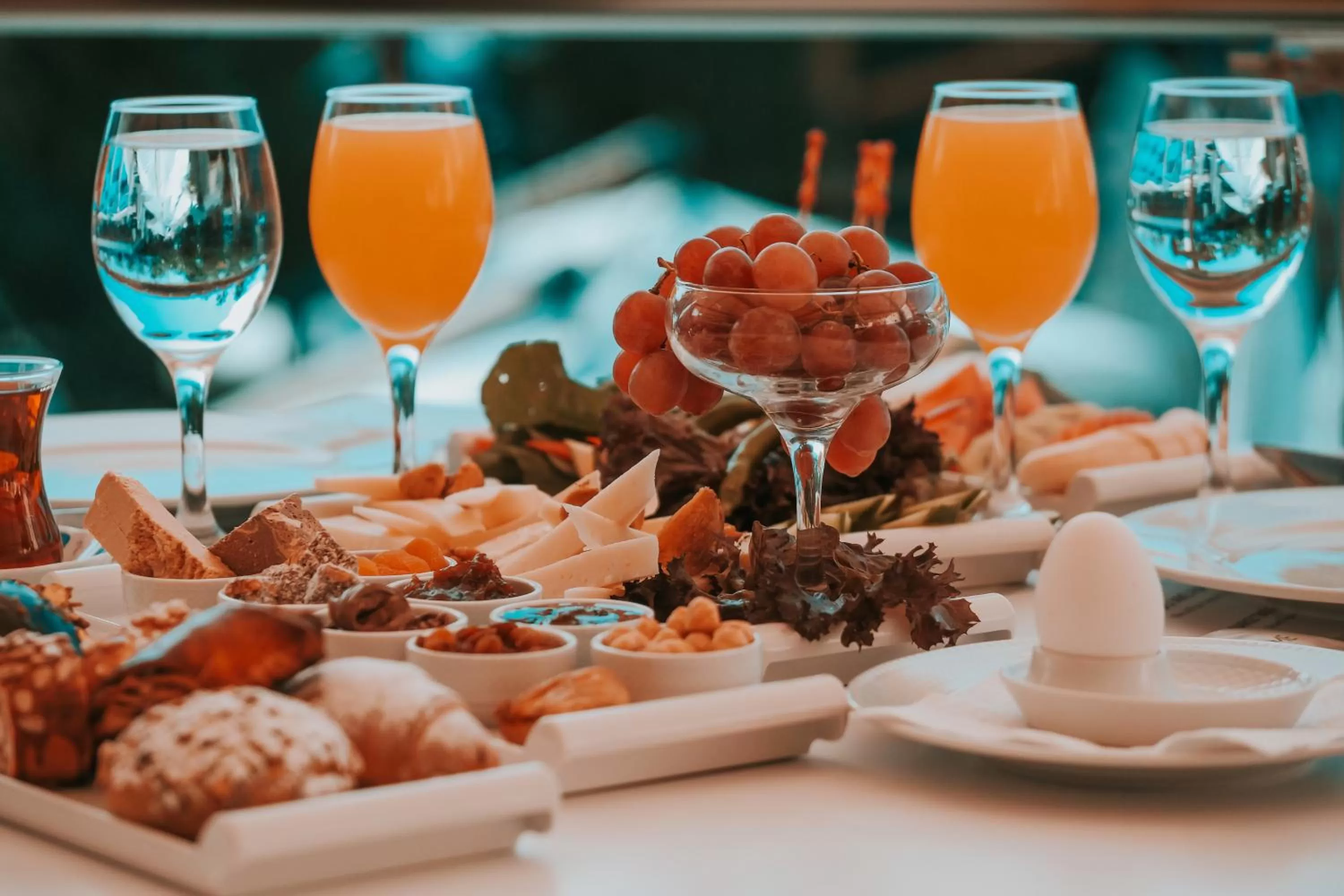 Food and drinks in Sunprime C-Lounge - Adult Only