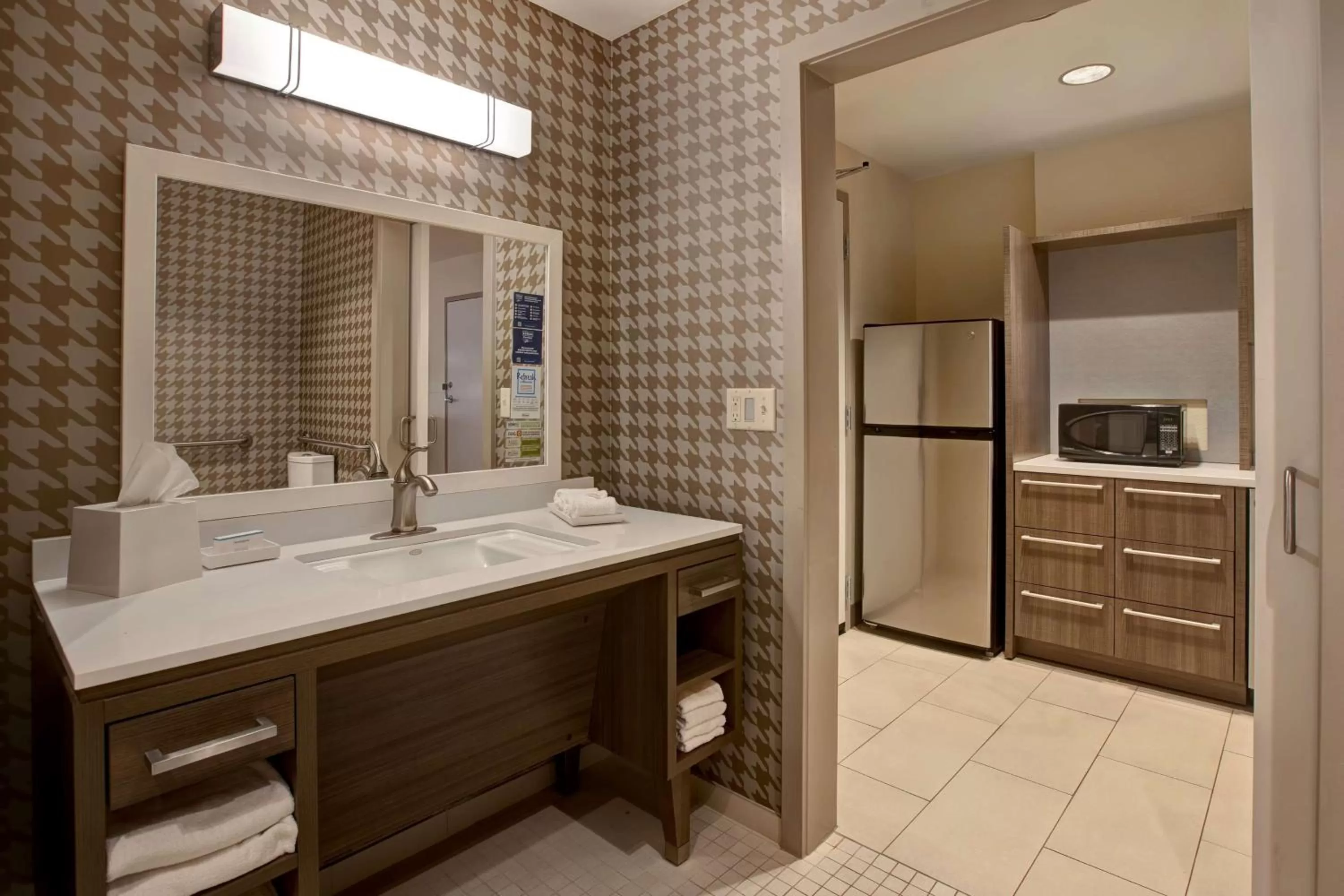 Bathroom in Home2 Suites By Hilton San Antonio on the Riverwalk
