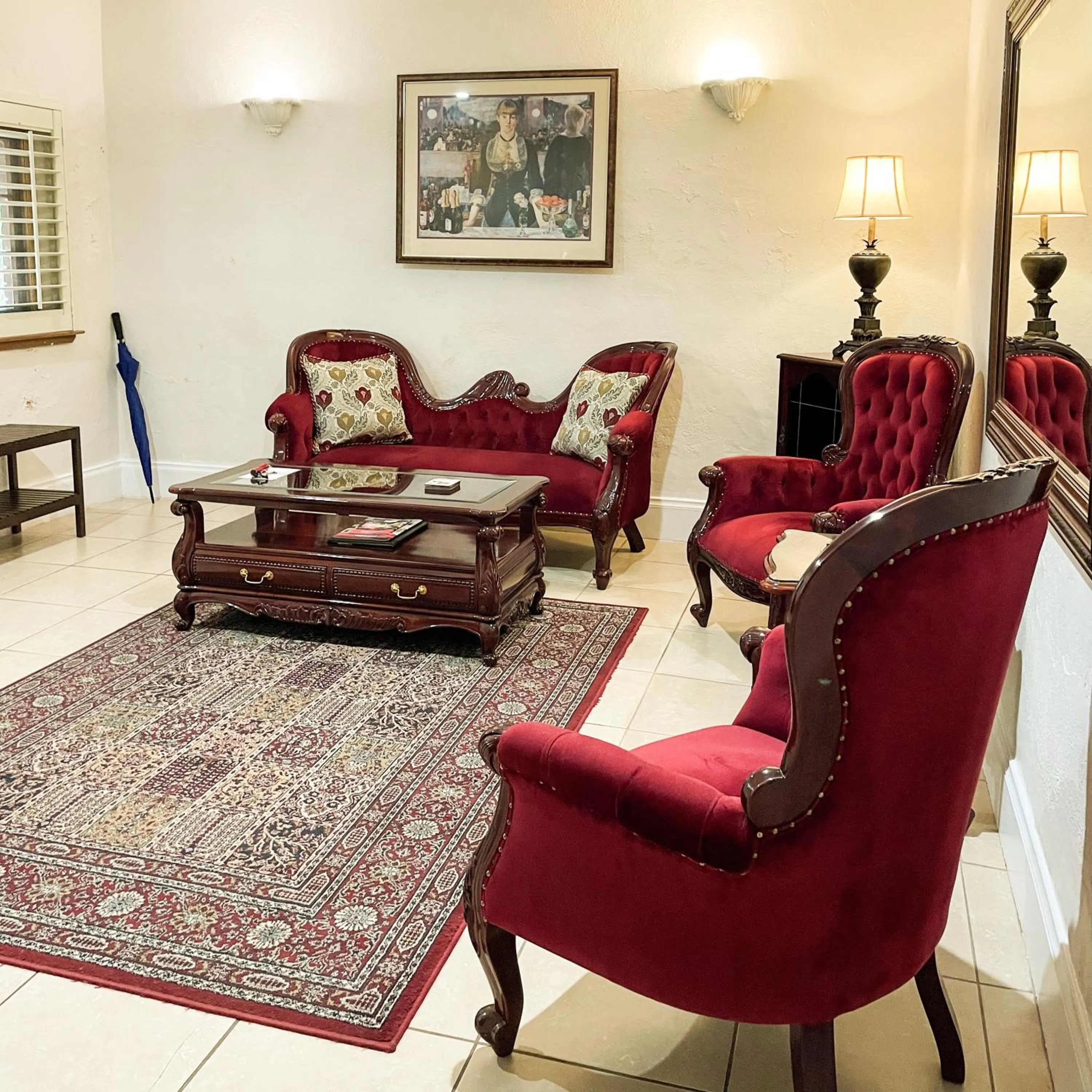 Living room in Jacobs Creek Retreat - Barossa Valley